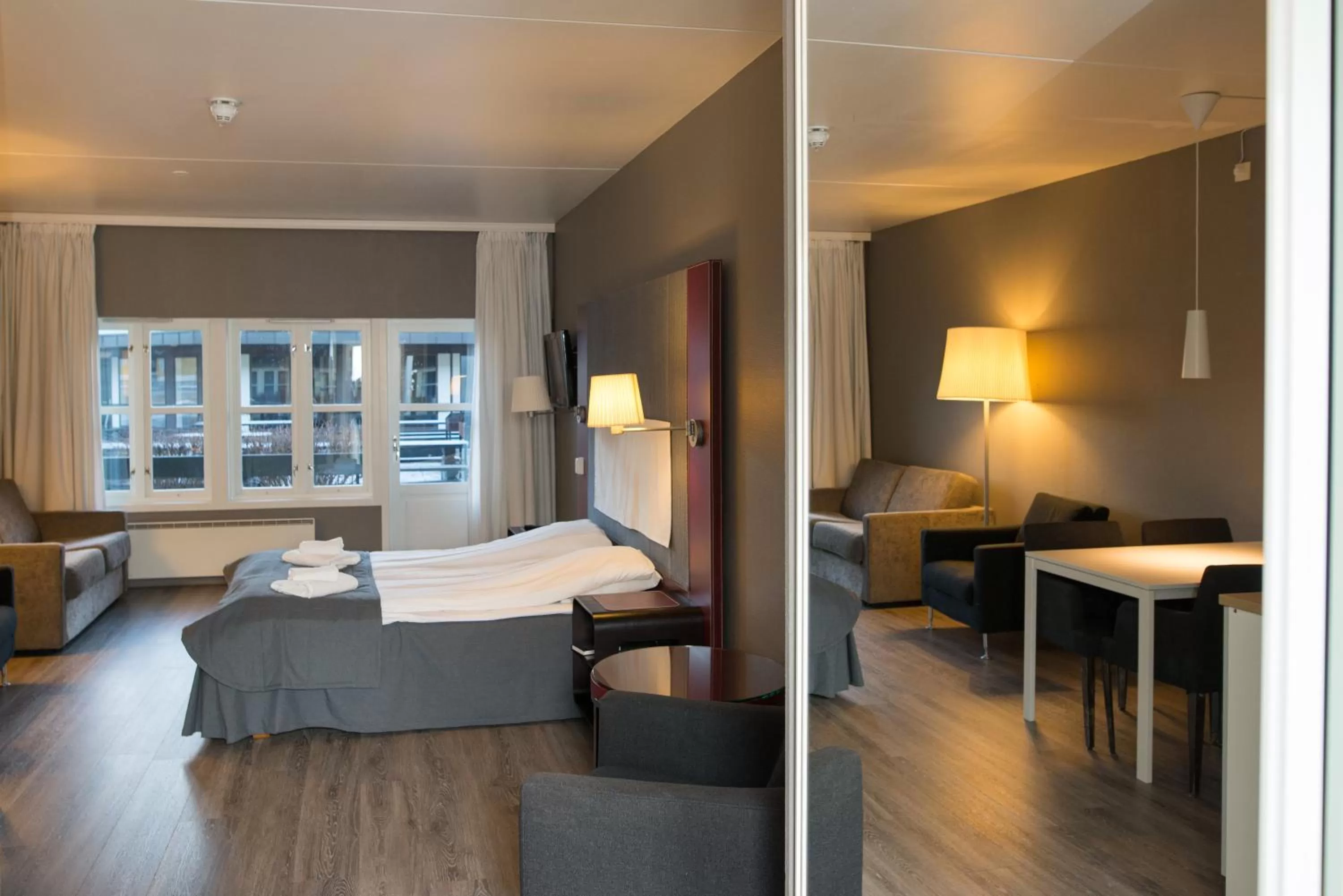 Photo of the whole room, Bed in Oppdal Gjestetun Hotell