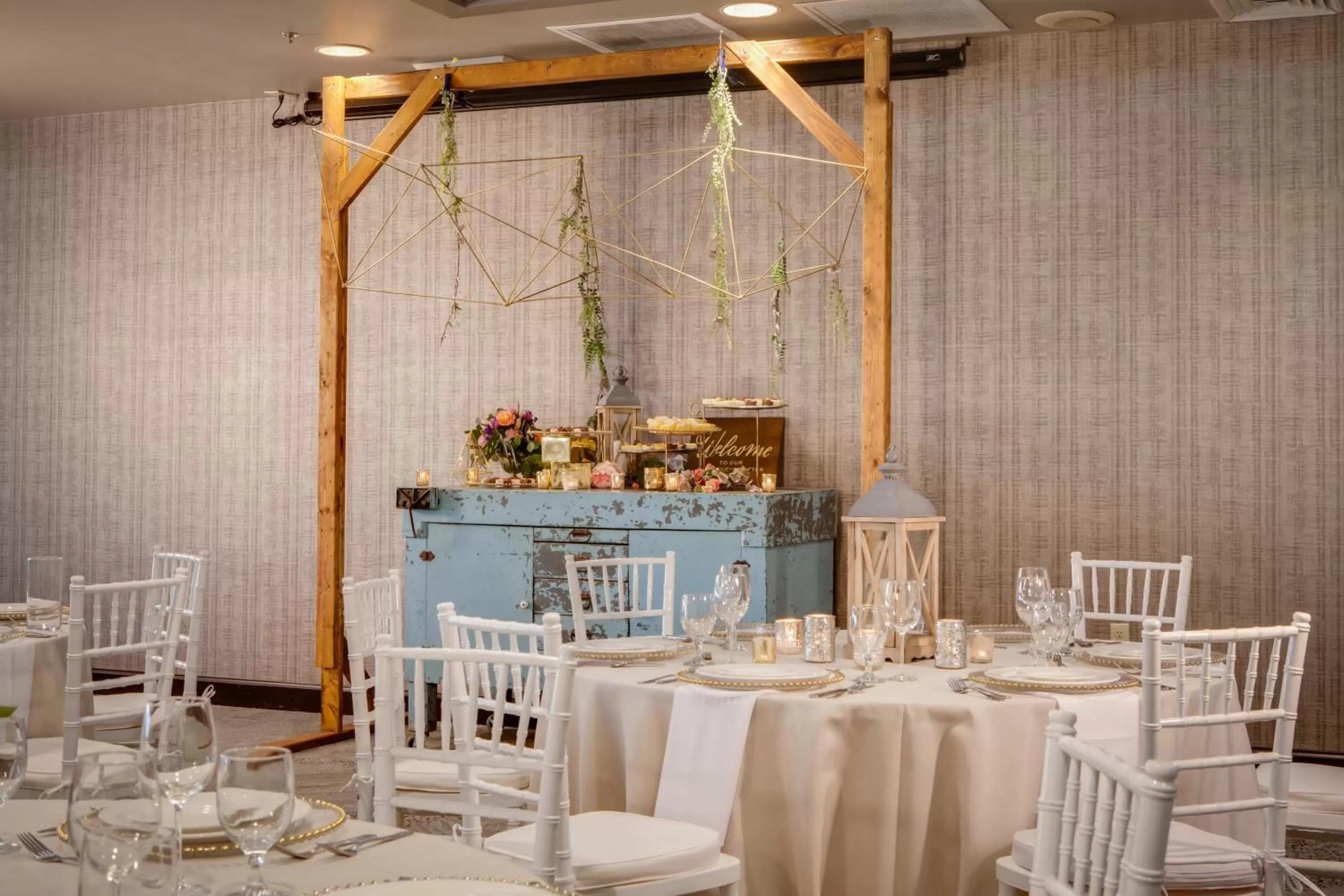 Meeting/conference room in Holiday Inn Milwaukee Riverfront by IHG