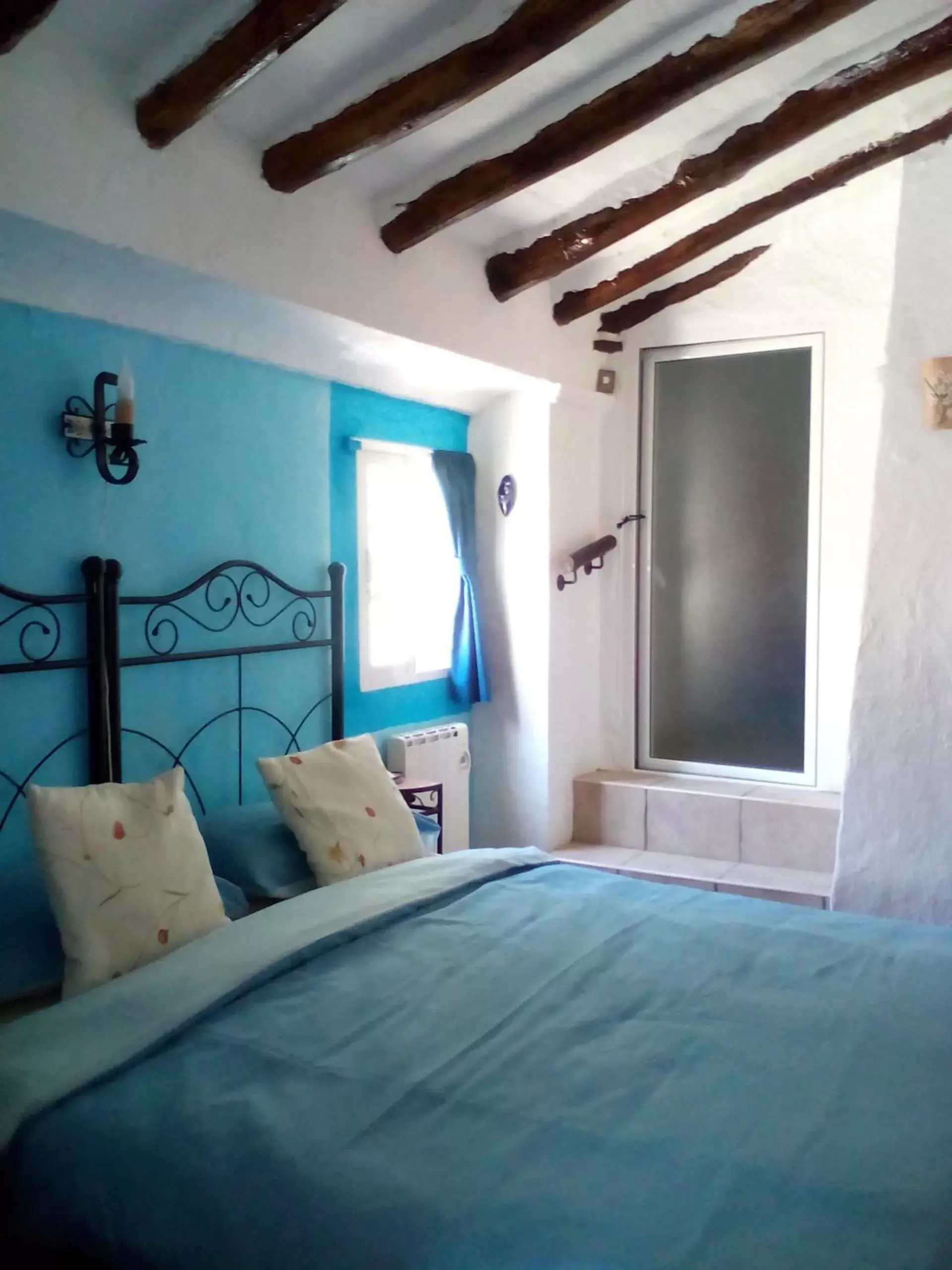 Bed, Room Photo in Casa La Rosa