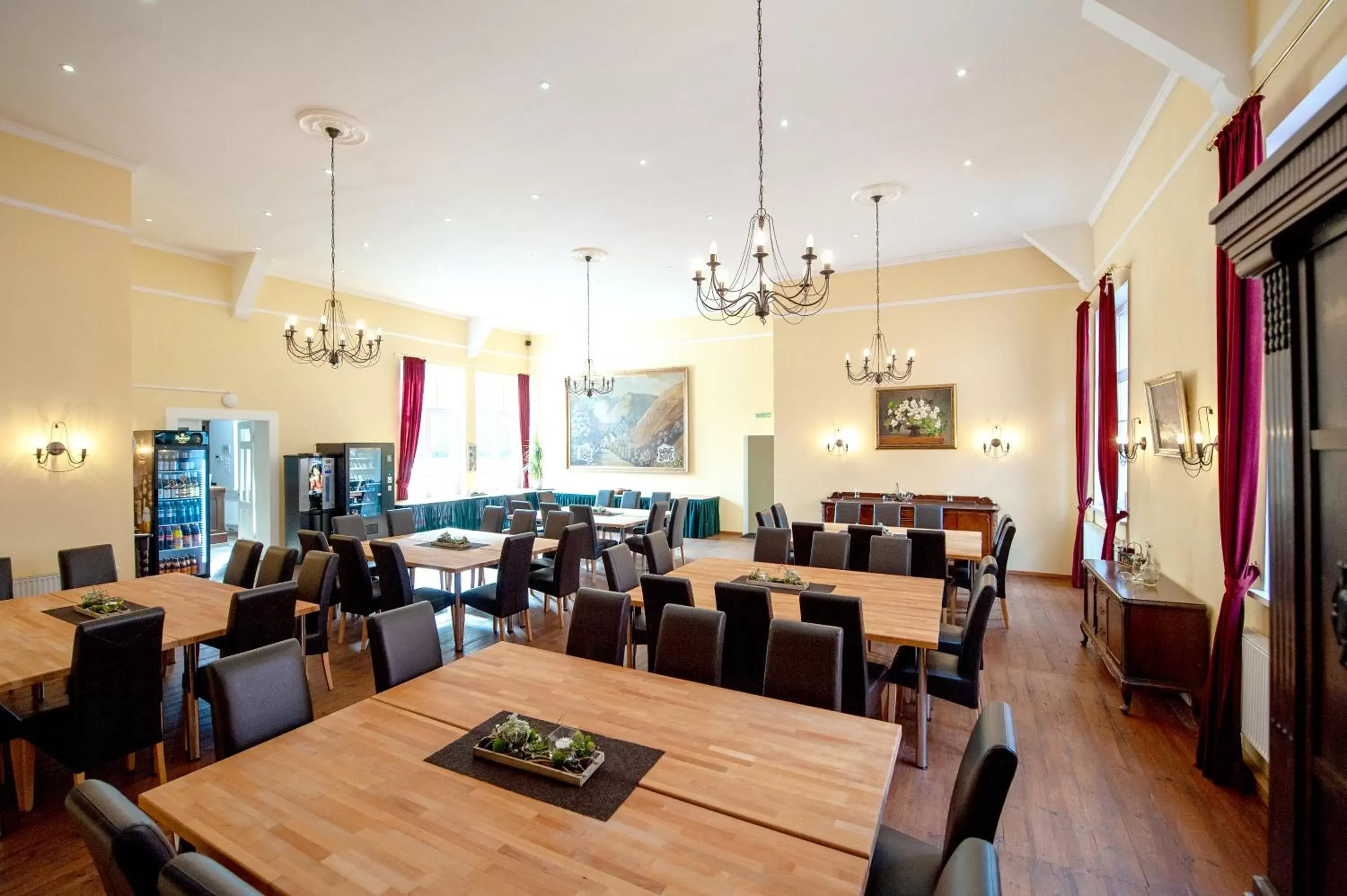 Restaurant/places to eat in Hotel Blüchertal Restaurant/places to eat in Hotel Blüchertal