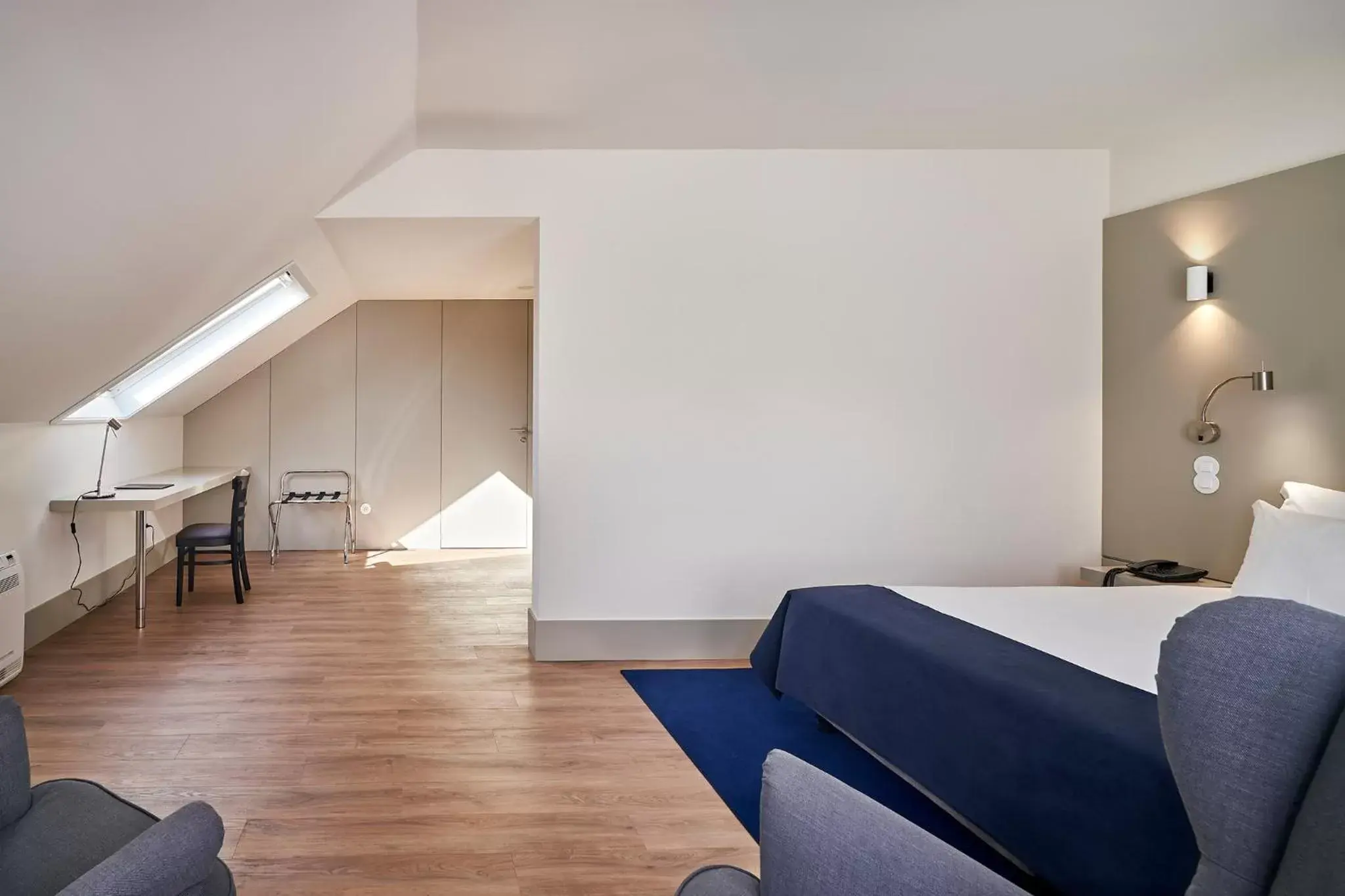 Bedroom, Seating Area in Ribeira Collection Hotel by Piamonte Hotels