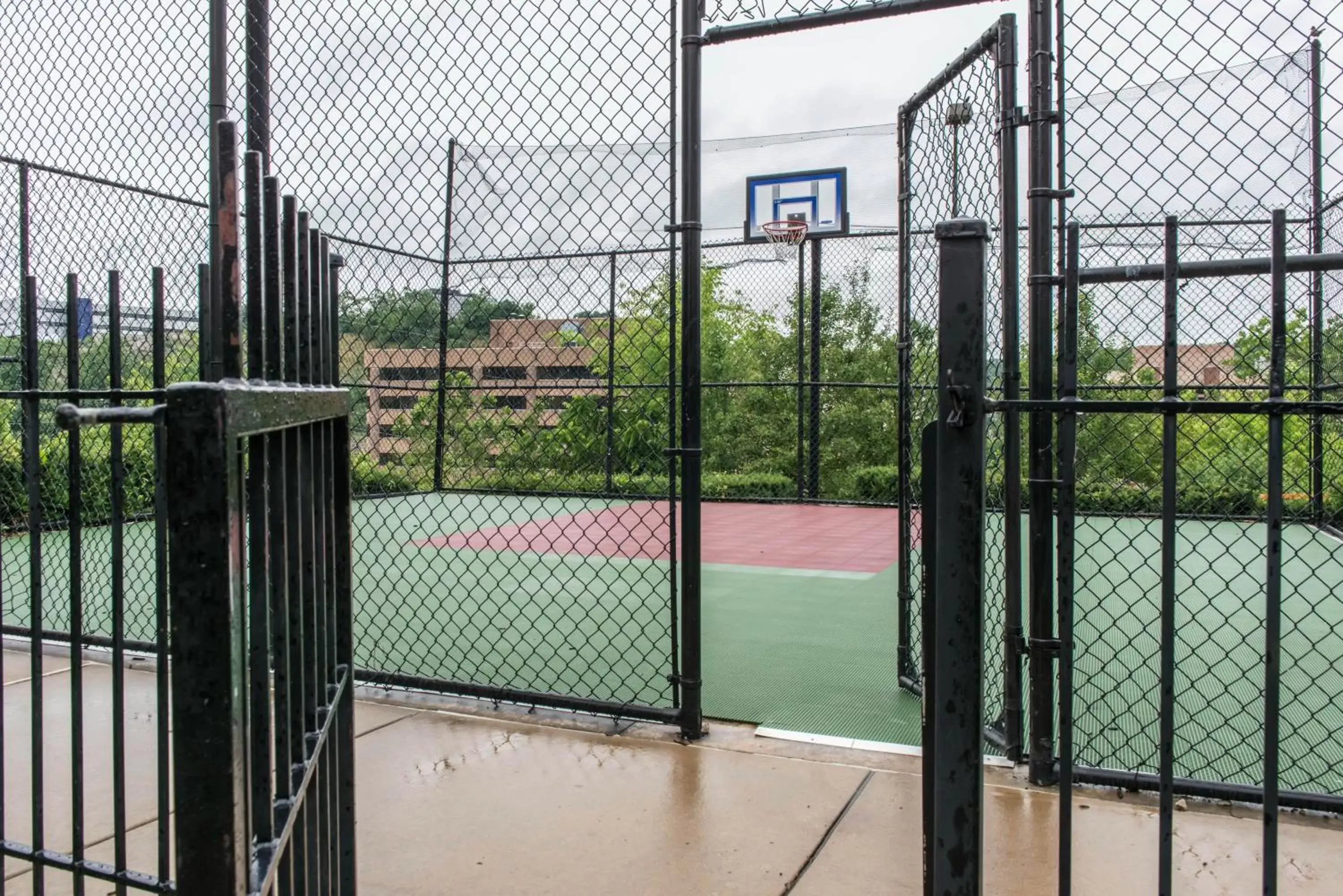 Tennis court, Tennis/Squash in Mainstay Suites Pittsburgh Airport