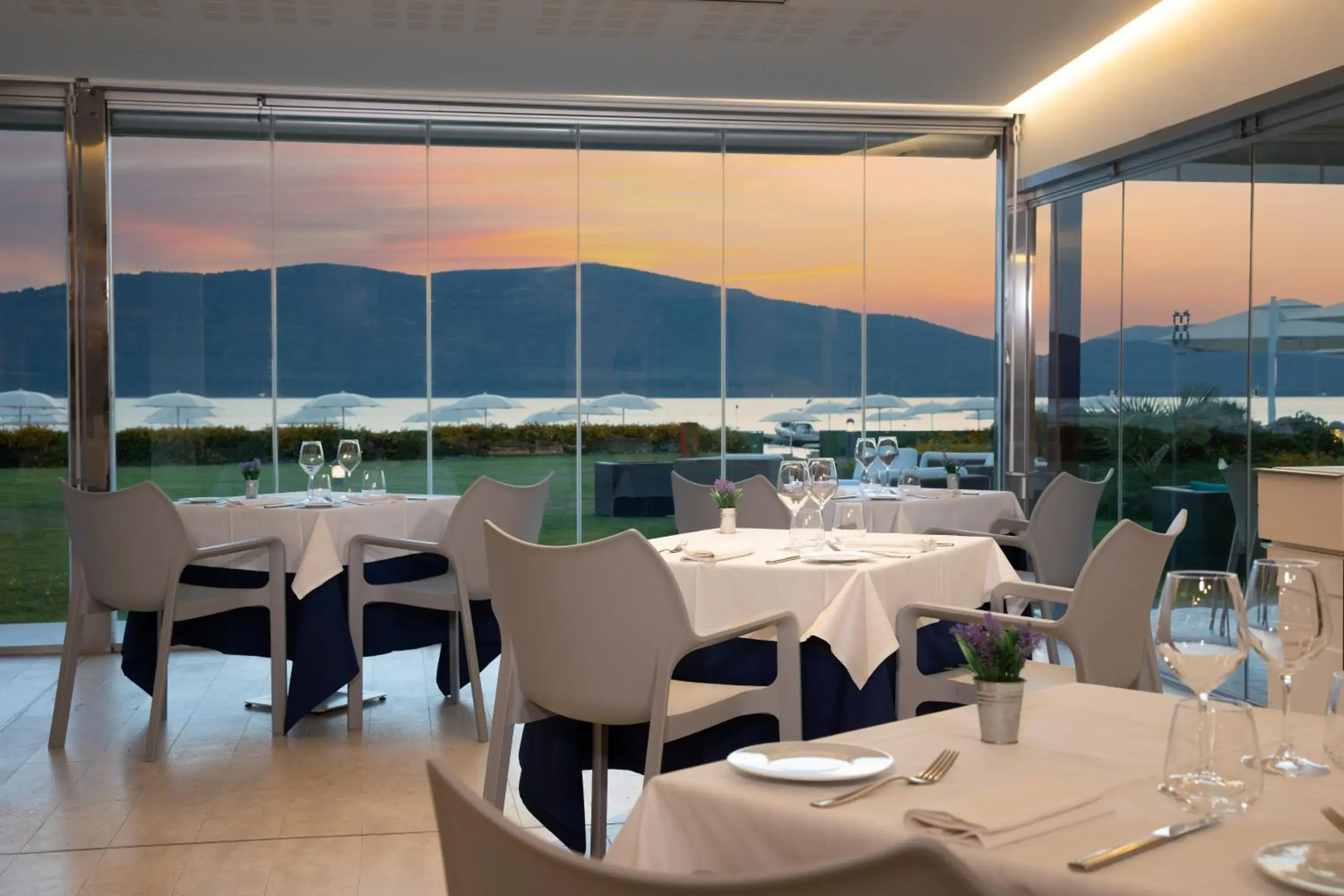 Restaurant/Places to Eat in Hotel Corte Rosada Resort & Spa