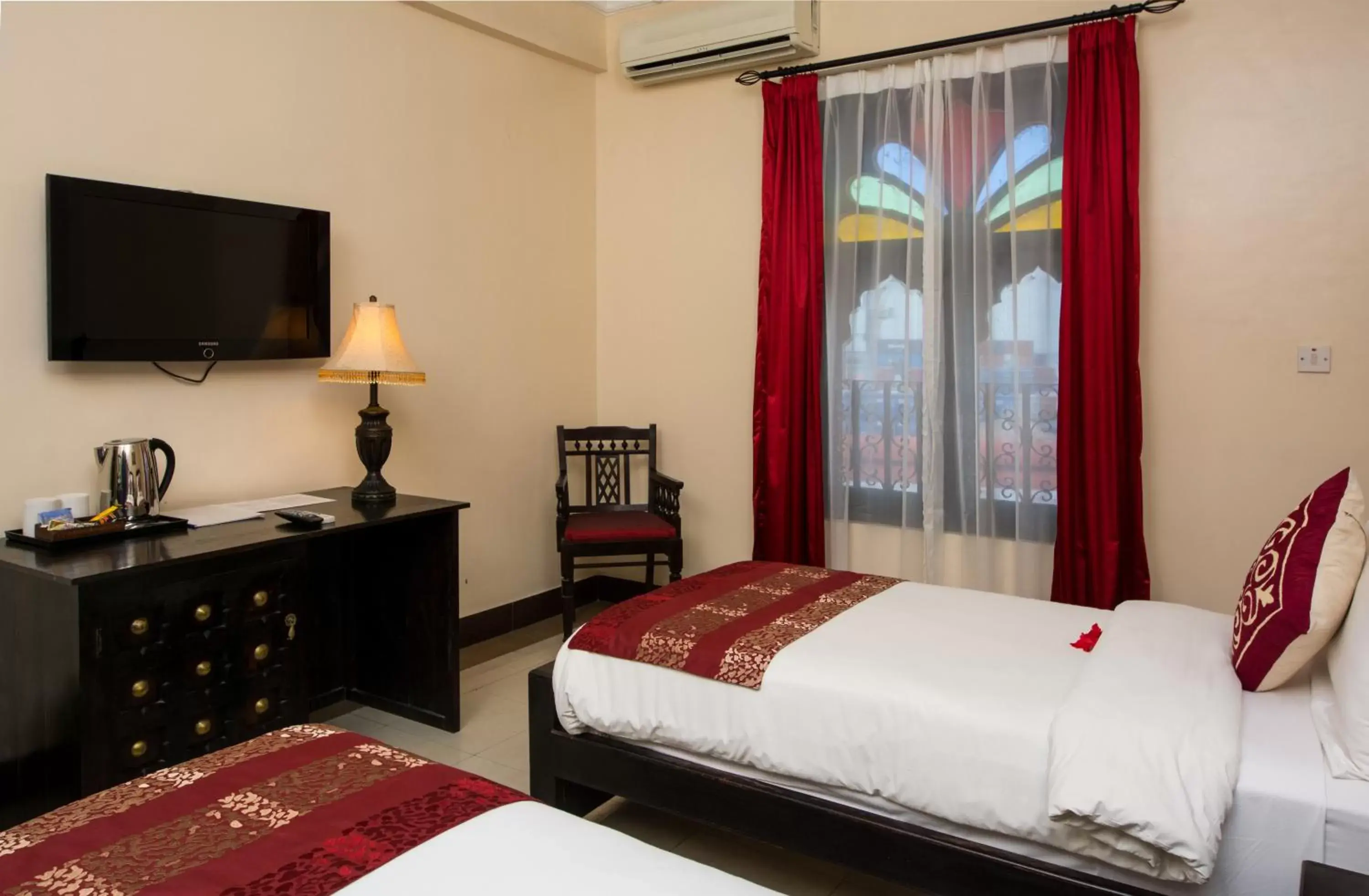 Bed in Golden Tulip Stone Town Boutique Bed in Golden Tulip Stone Town Boutique