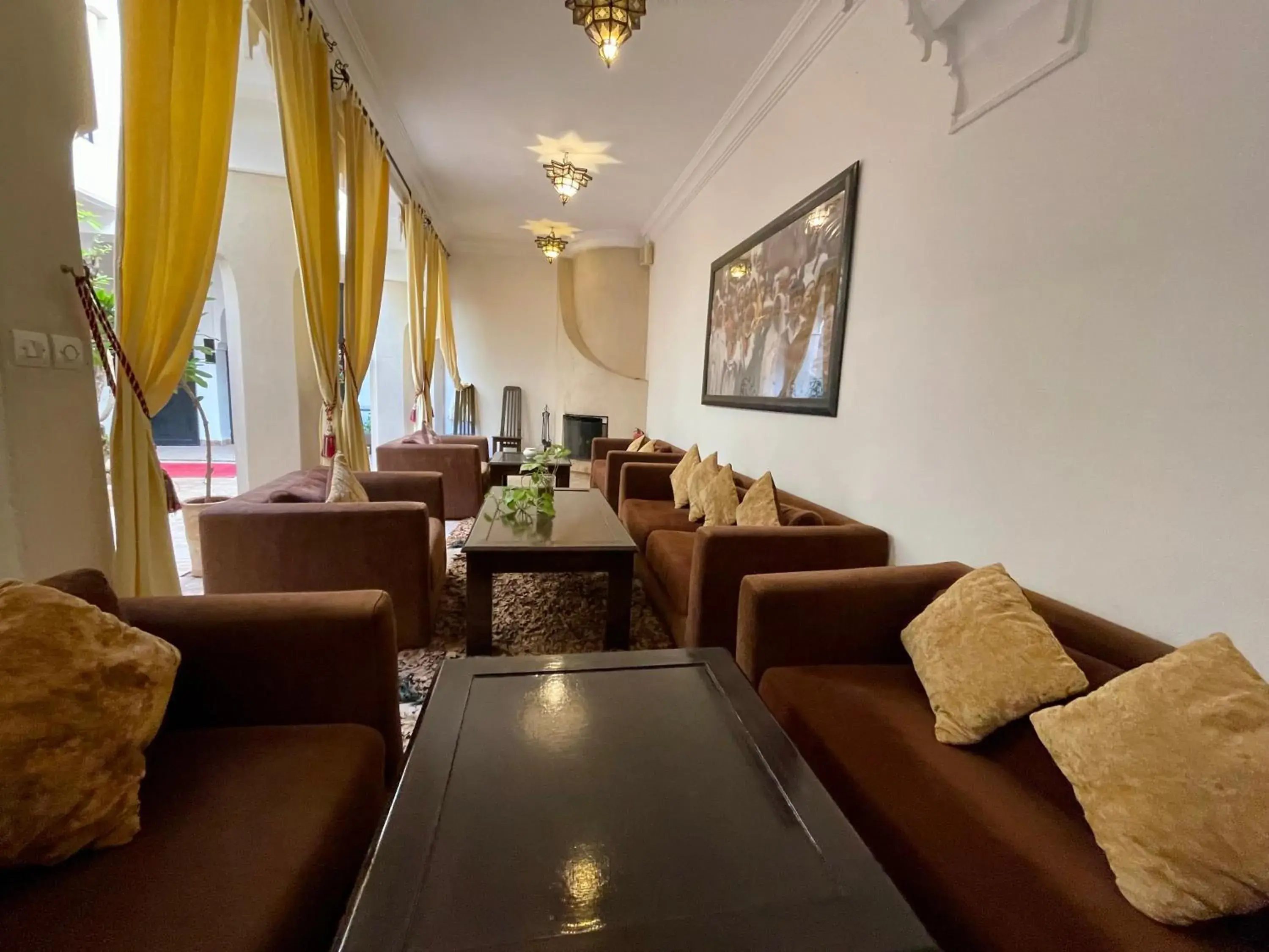 Lounge or bar in Riad Dar Foundouk and Spa