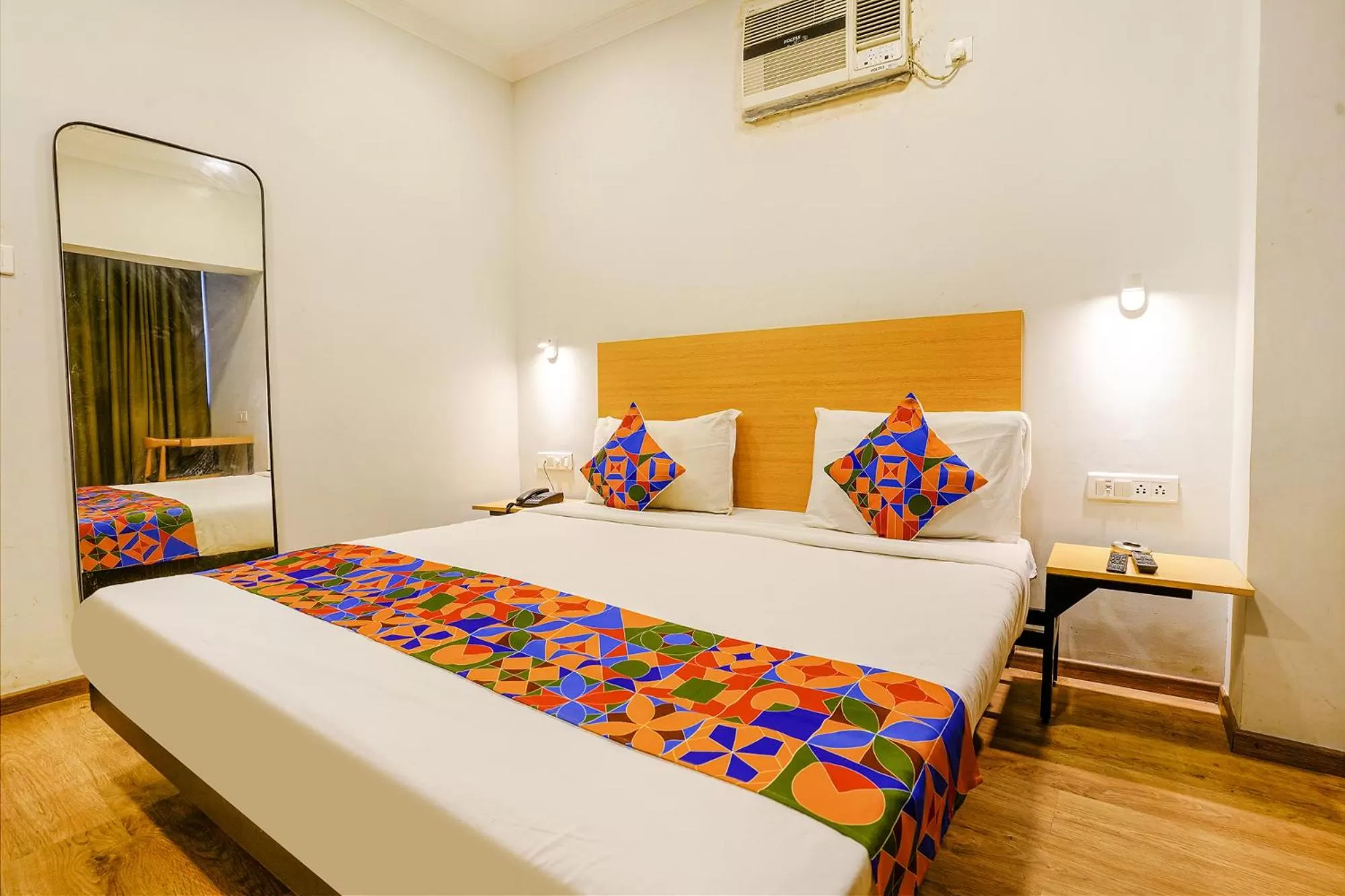 Photo of the whole room, Bed in FabExpress Highway Residency