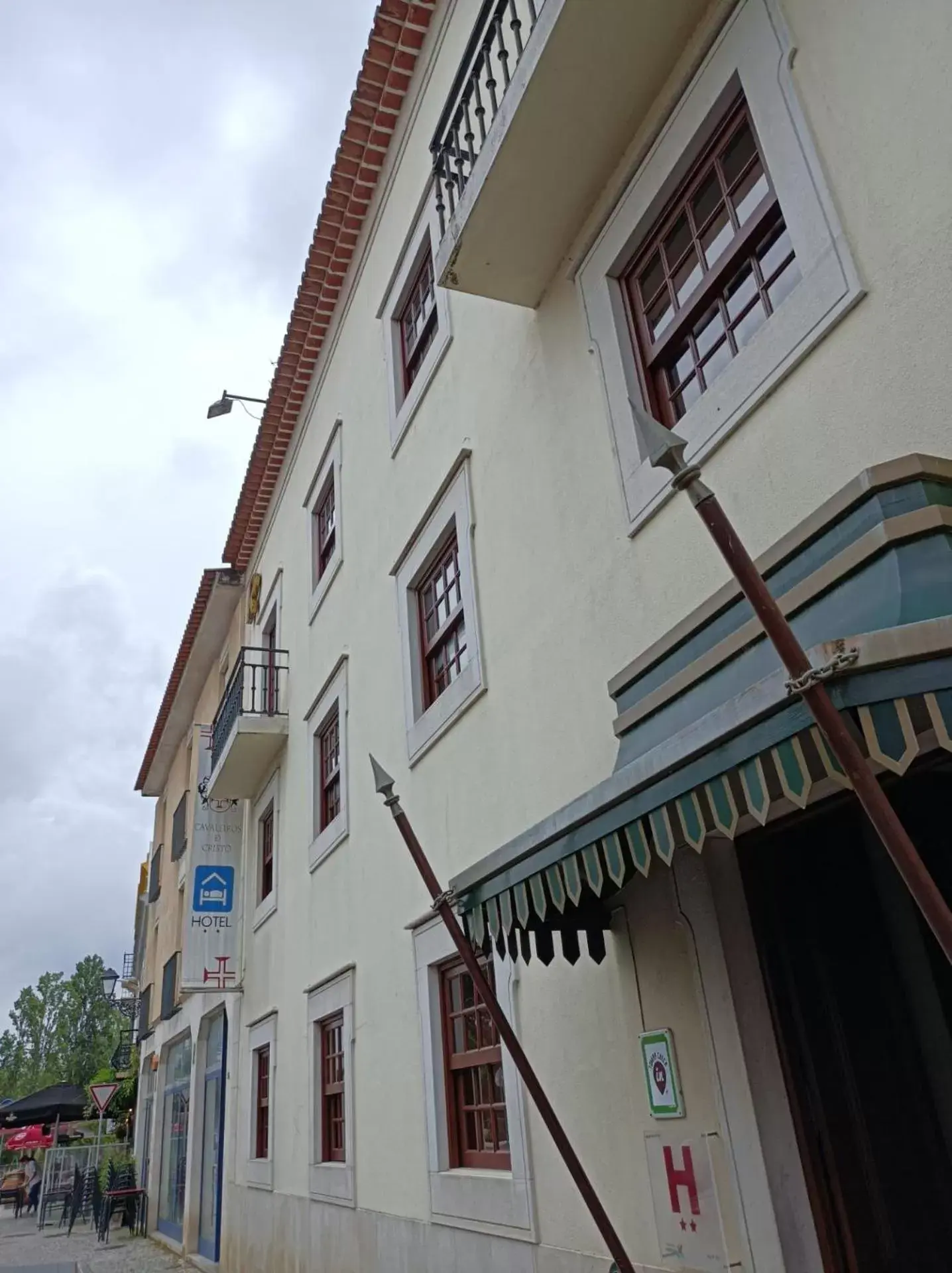 Facade/entrance, Property Building in Hotel Cavaleiros De Cristo
