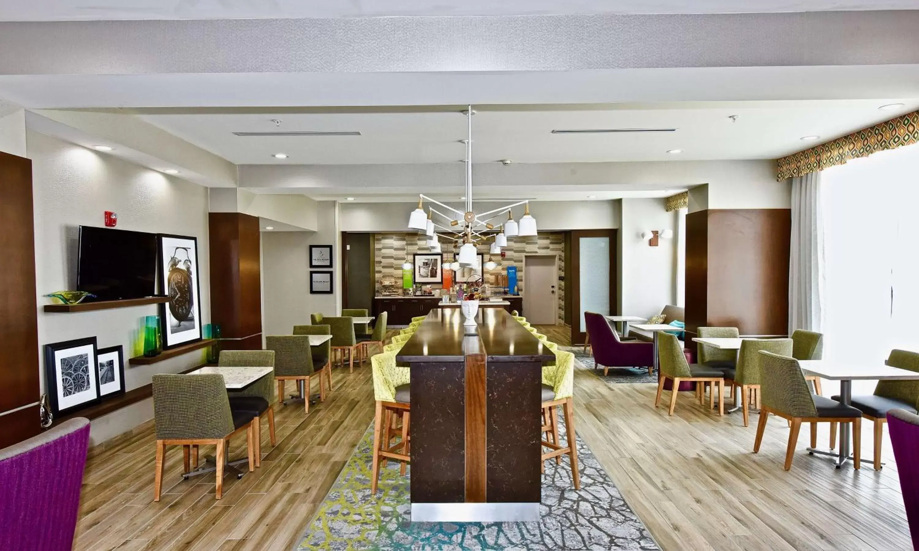 Business facilities, Restaurant/Places to Eat in Hampton Inn By Hilton Kirksville MO