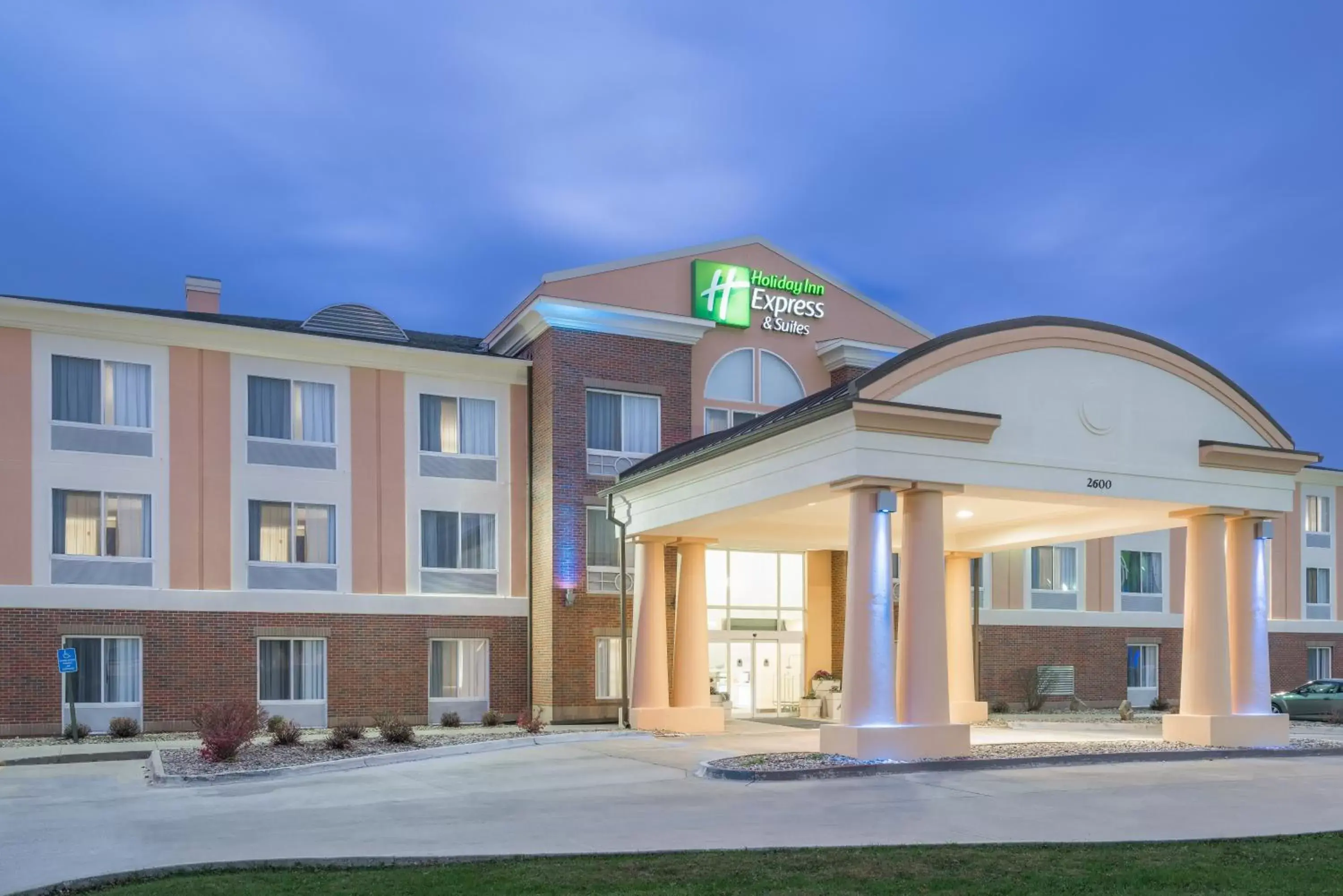 Property building in Holiday Inn Express Hotel & Suites Ames, an IHG Hotel