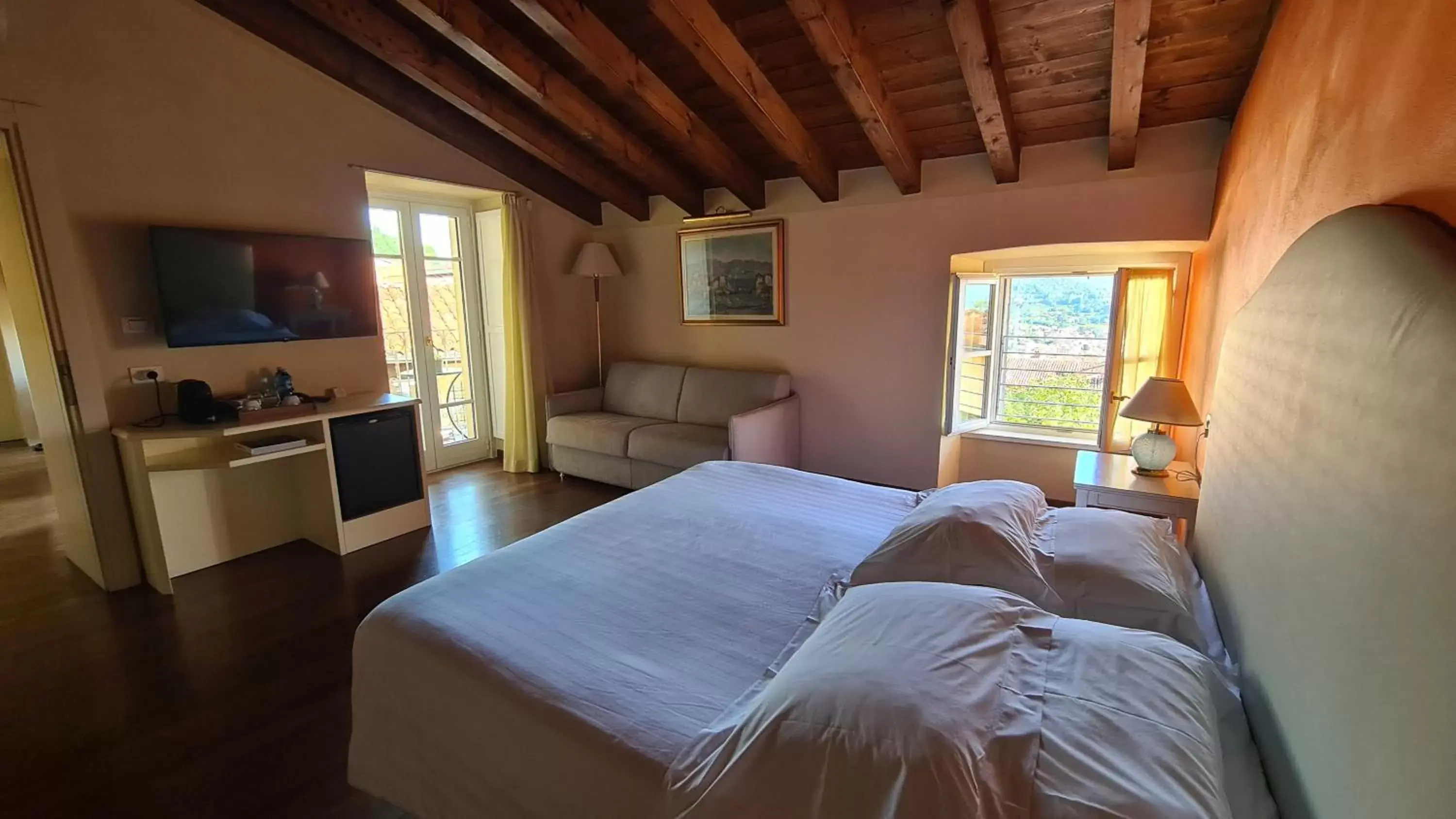 Bedroom, Bed in Hotel Piazza Vecchia