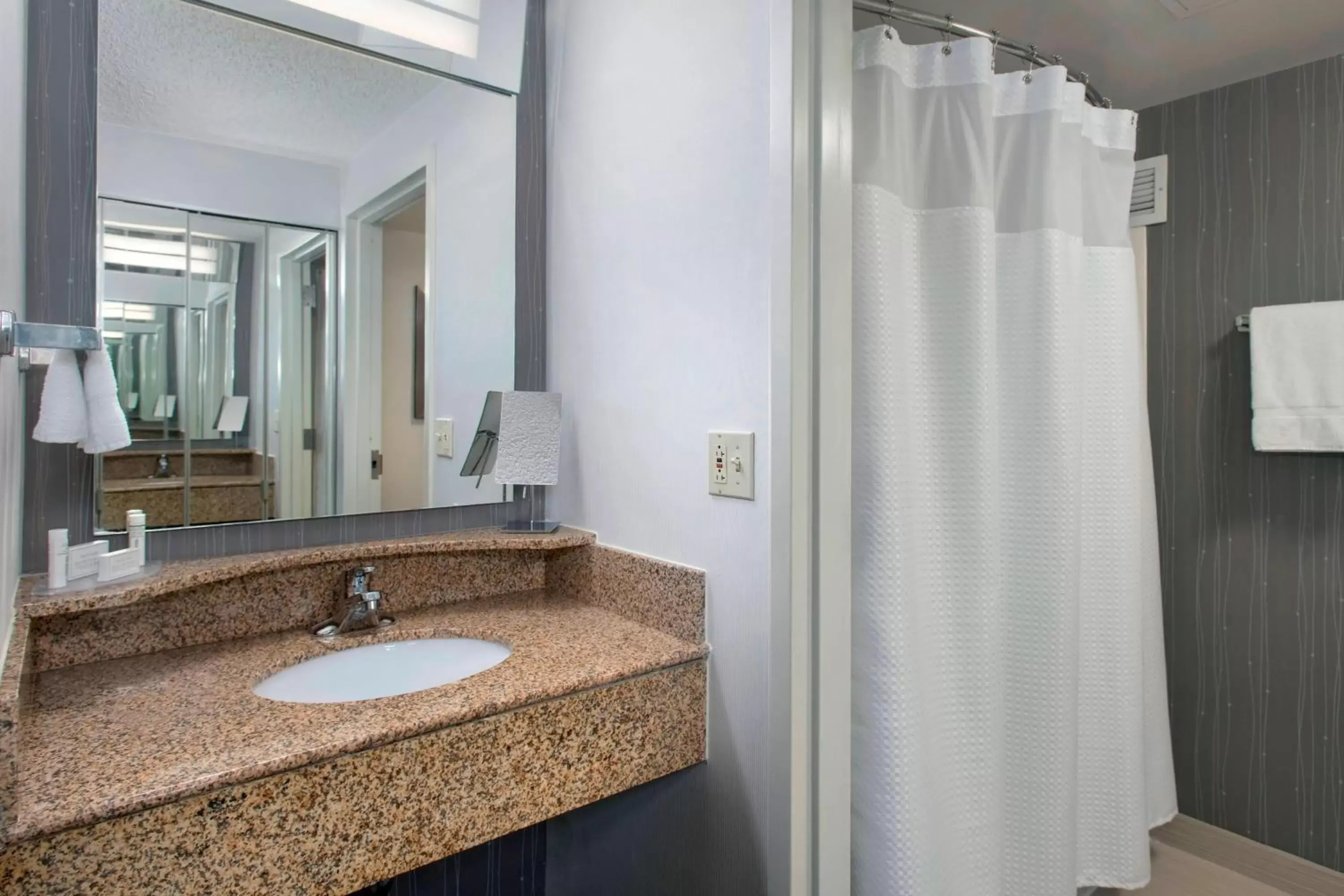 Bathroom in Courtyard by Marriott Newark Elizabeth