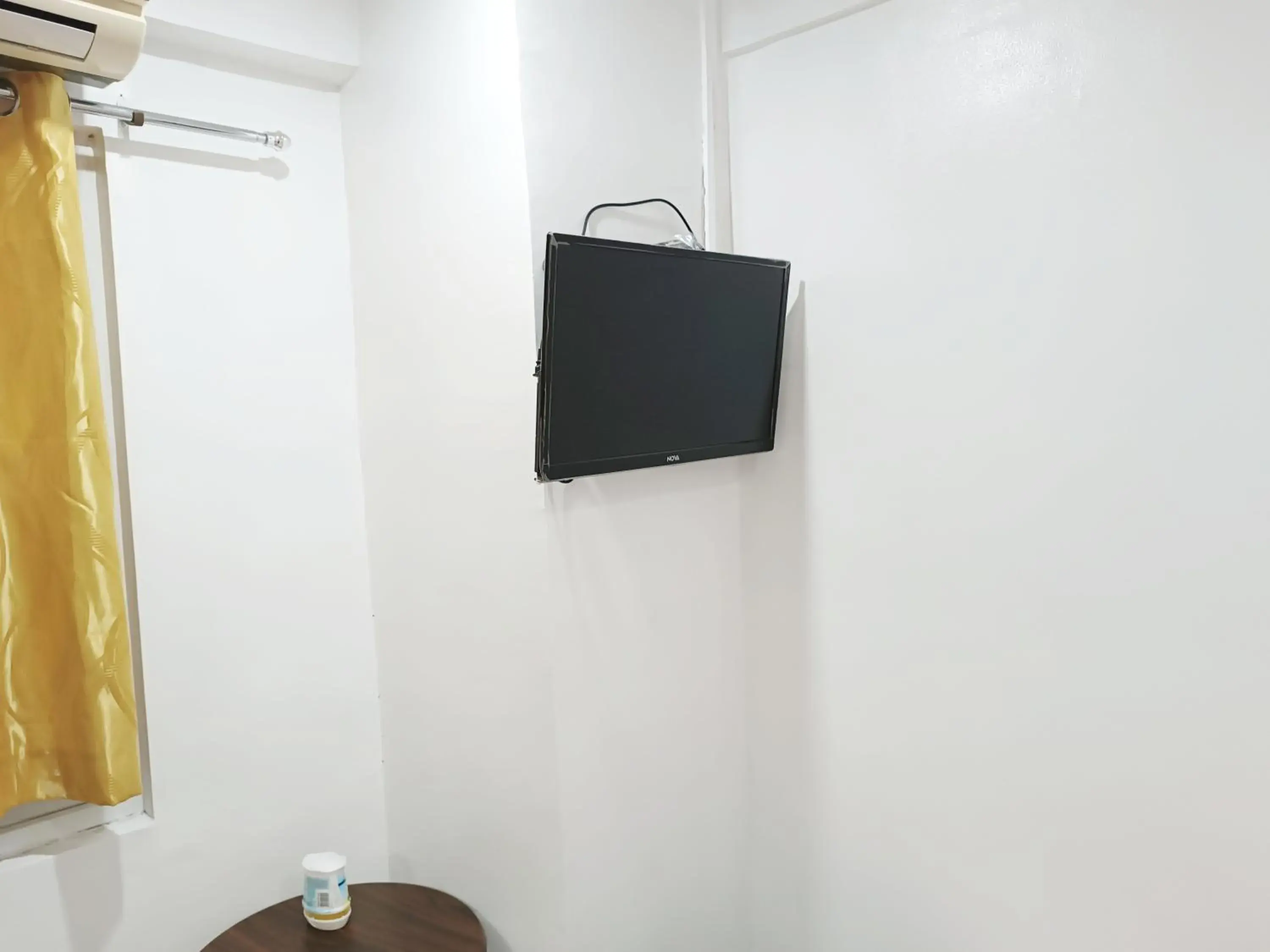 Communal lounge/ TV room, TV/Entertainment Center in 8hostel