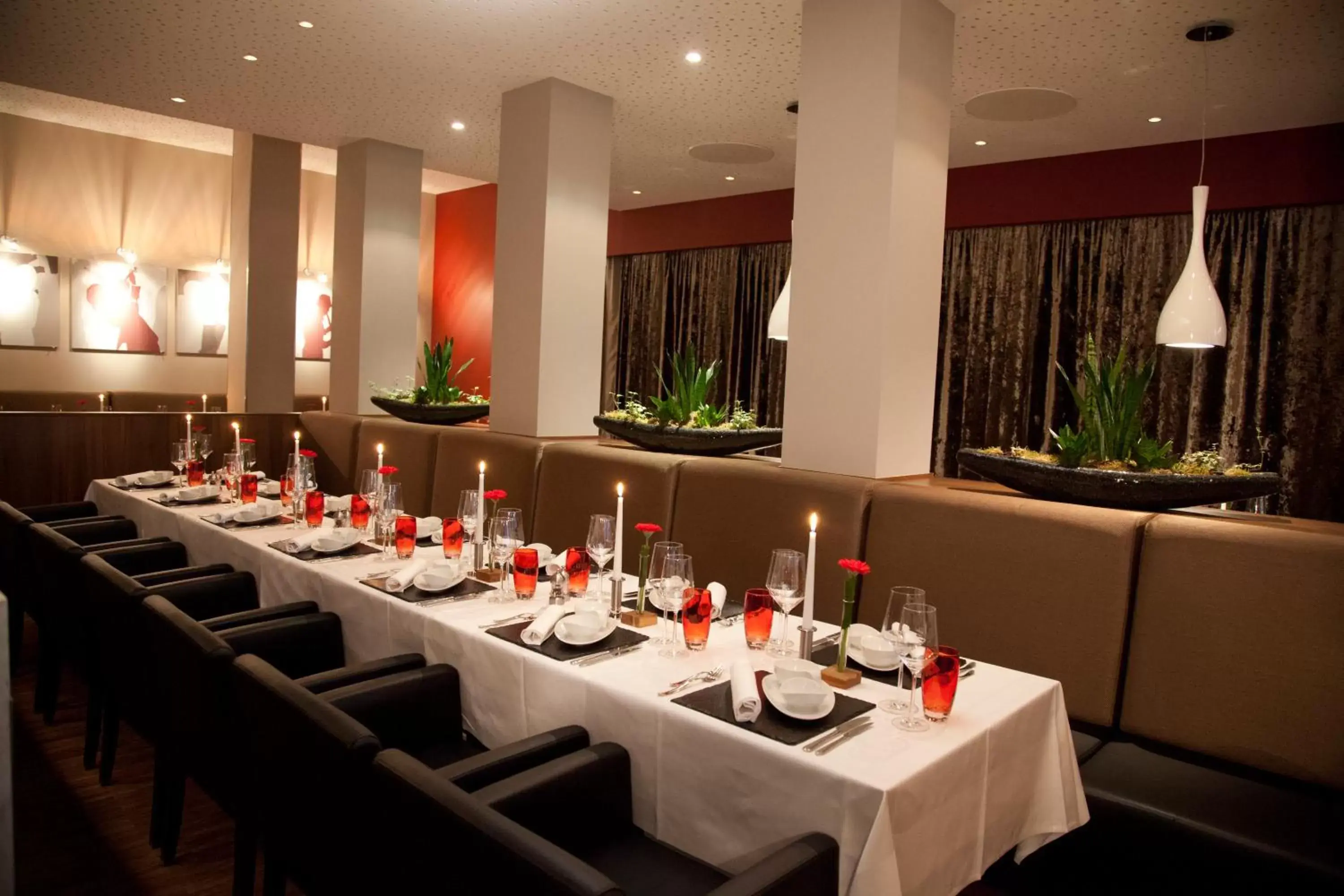 Restaurant/Places to Eat in bigBOX ALLGAEU Hotel