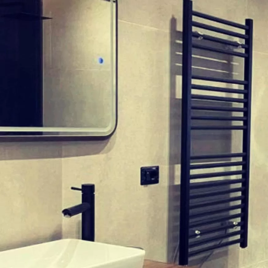 Bed in Hotel Ambasador Garden