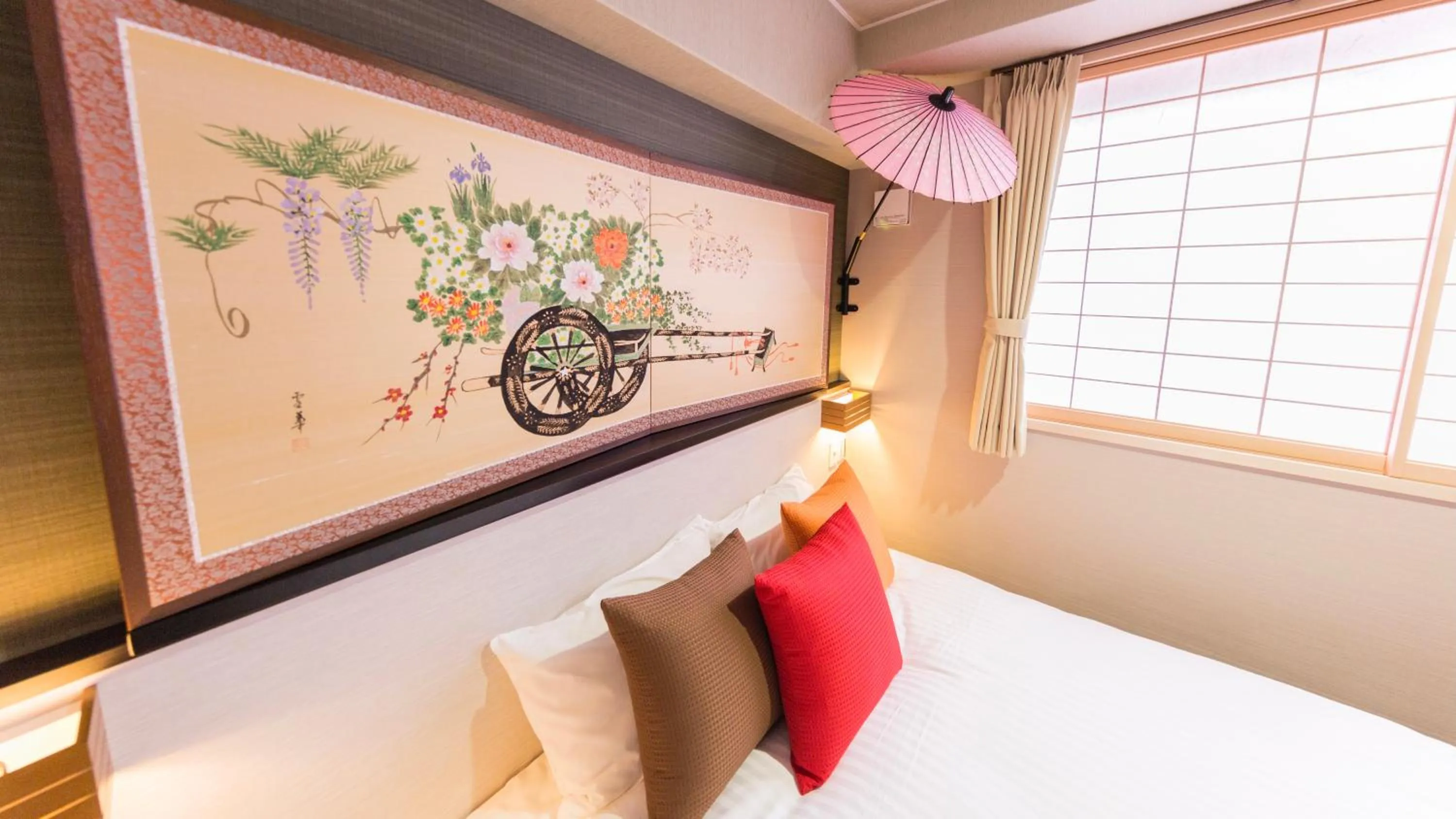 Bed in Kyoto Inn Gion