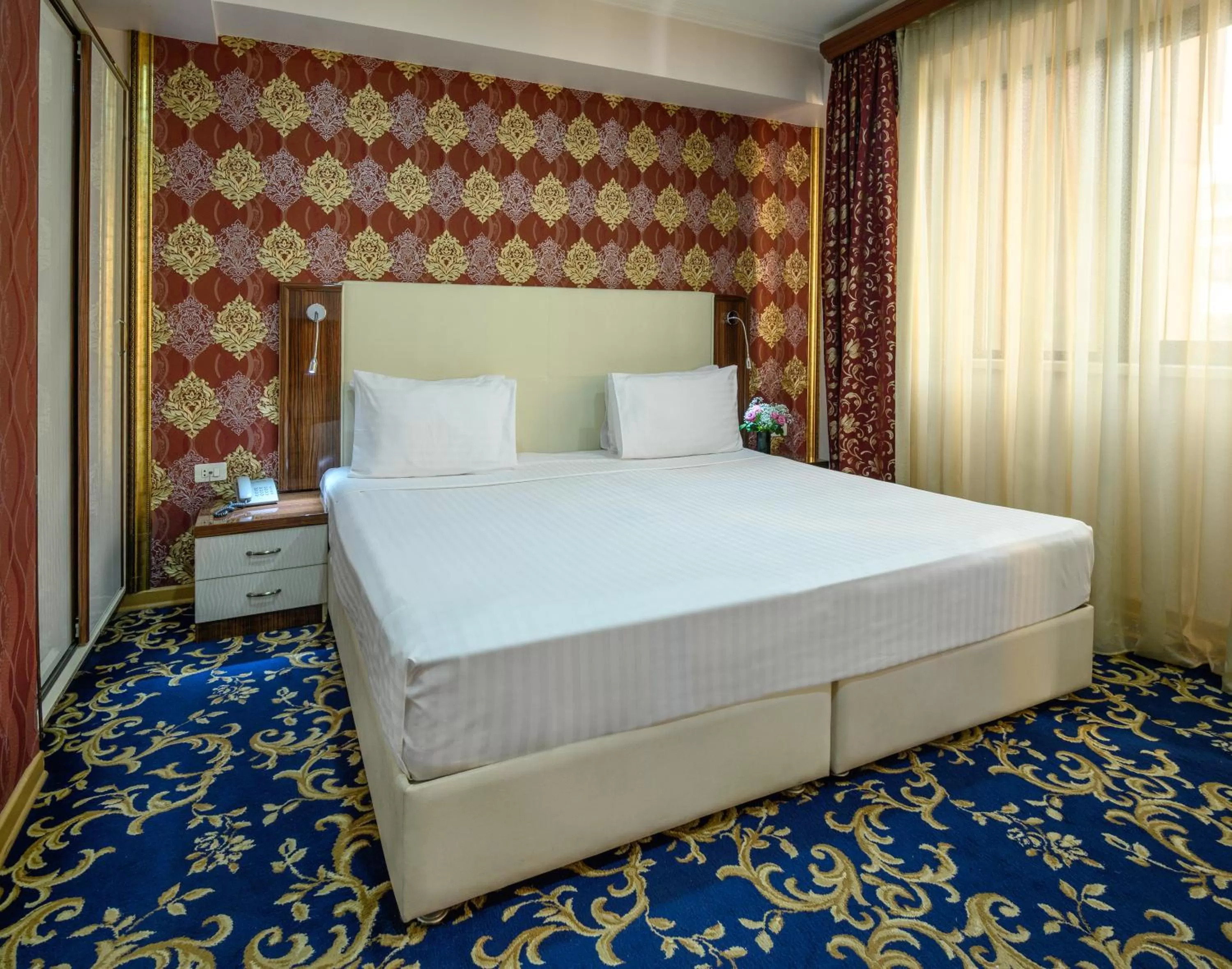 Bedroom, Bed in Royal Plaza by Stellar Hotels, Yerevan