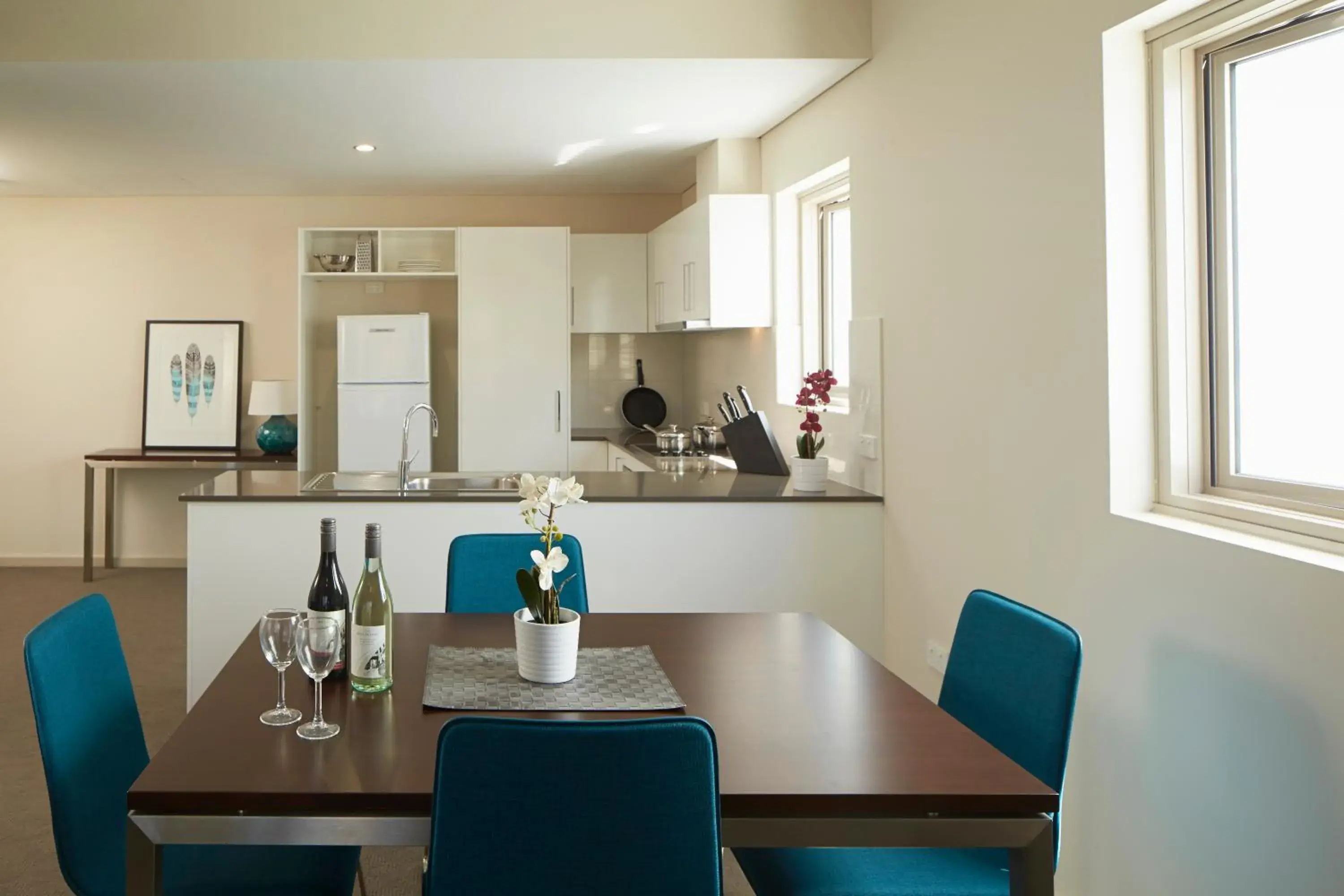 Kitchen or kitchenette in Baileys Serviced Apartments Kitchen or kitchenette in Baileys Serviced Apartments