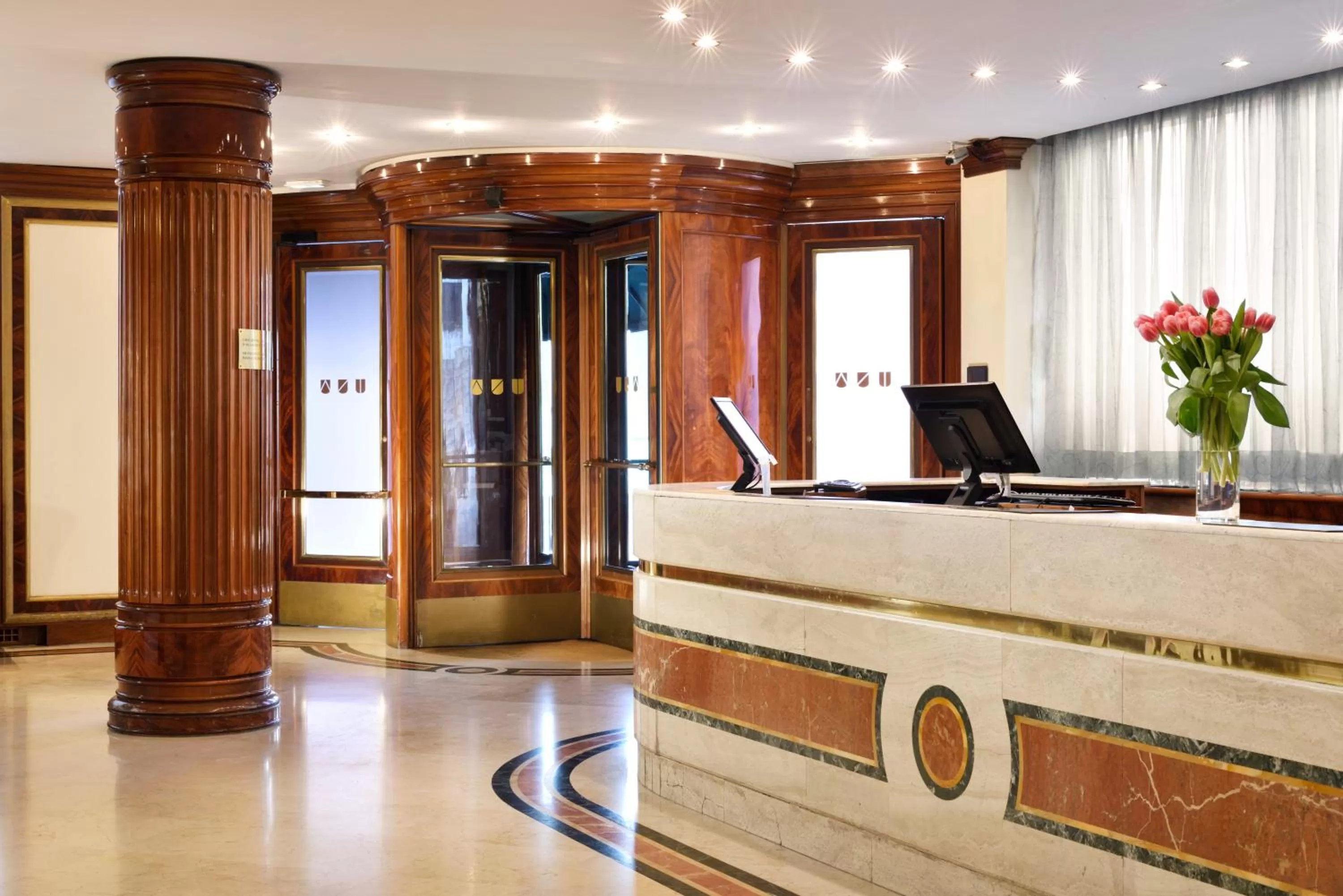 Lobby or reception in UNA Hotels Scandinavia Milano