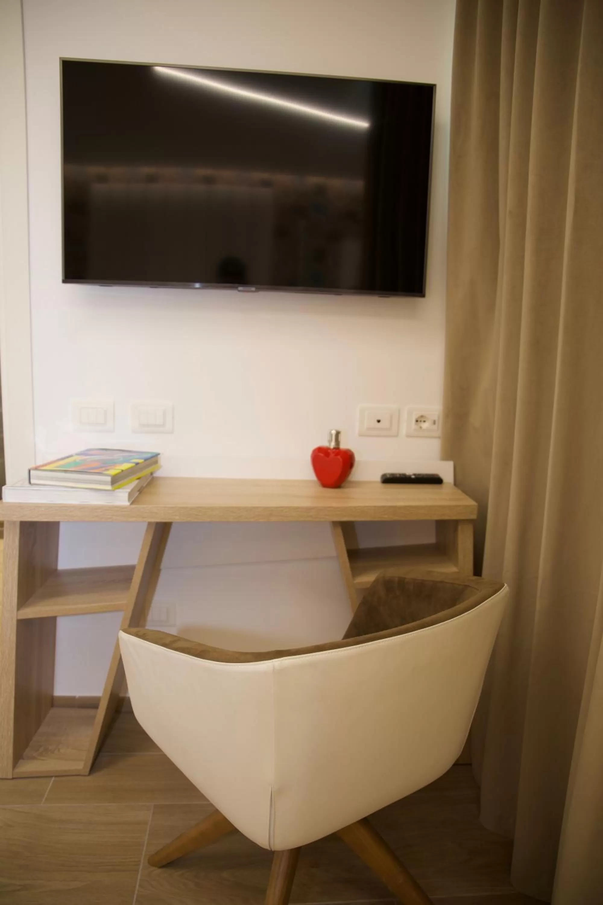 TV and multimedia in One Design Hotel