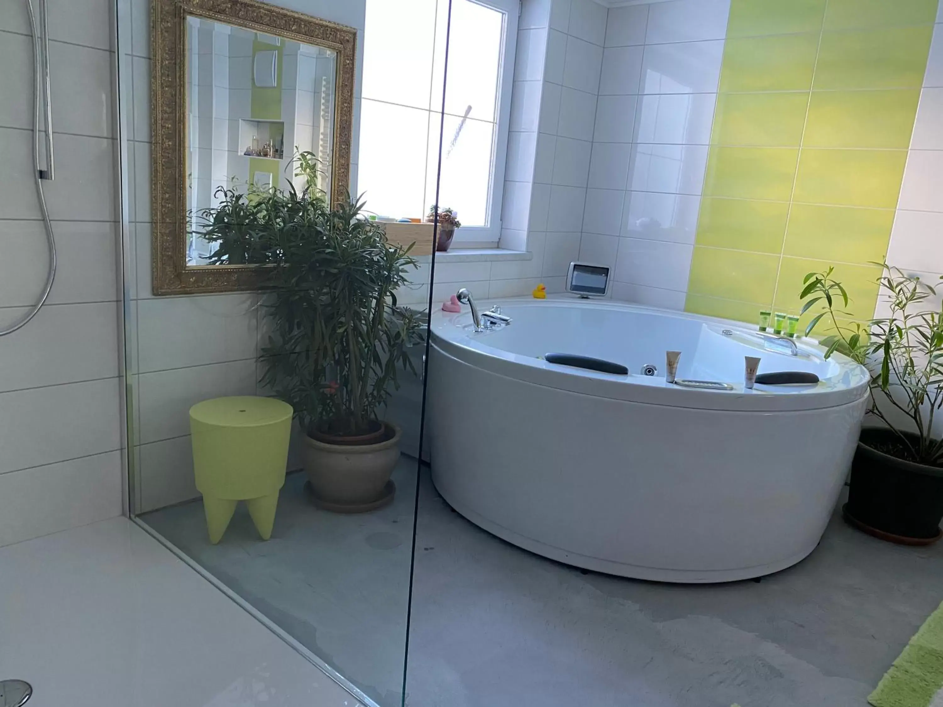 Bathroom in Residenz Gruber, Hotel & Appartments