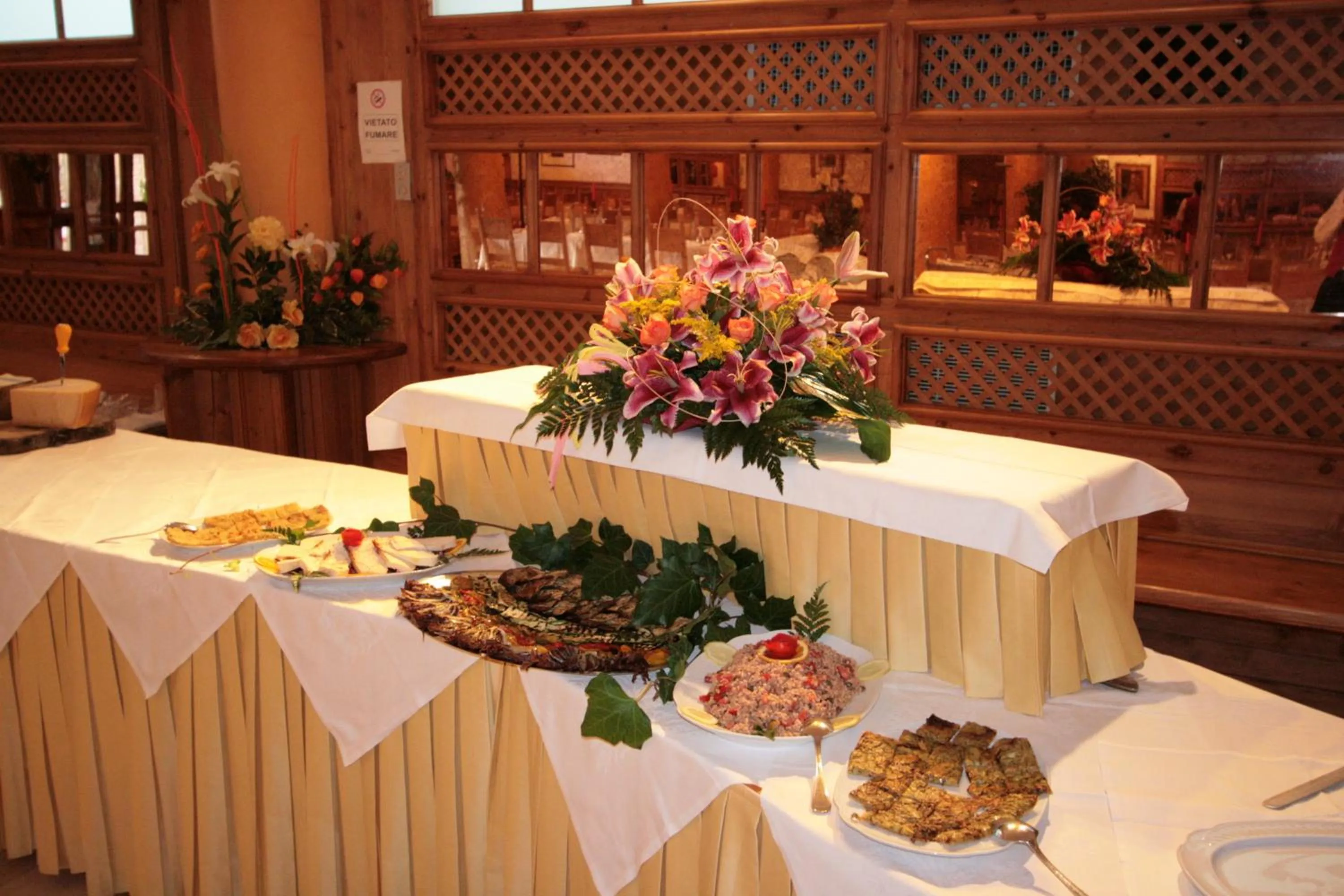 Restaurant/places to eat in Villa Nencini