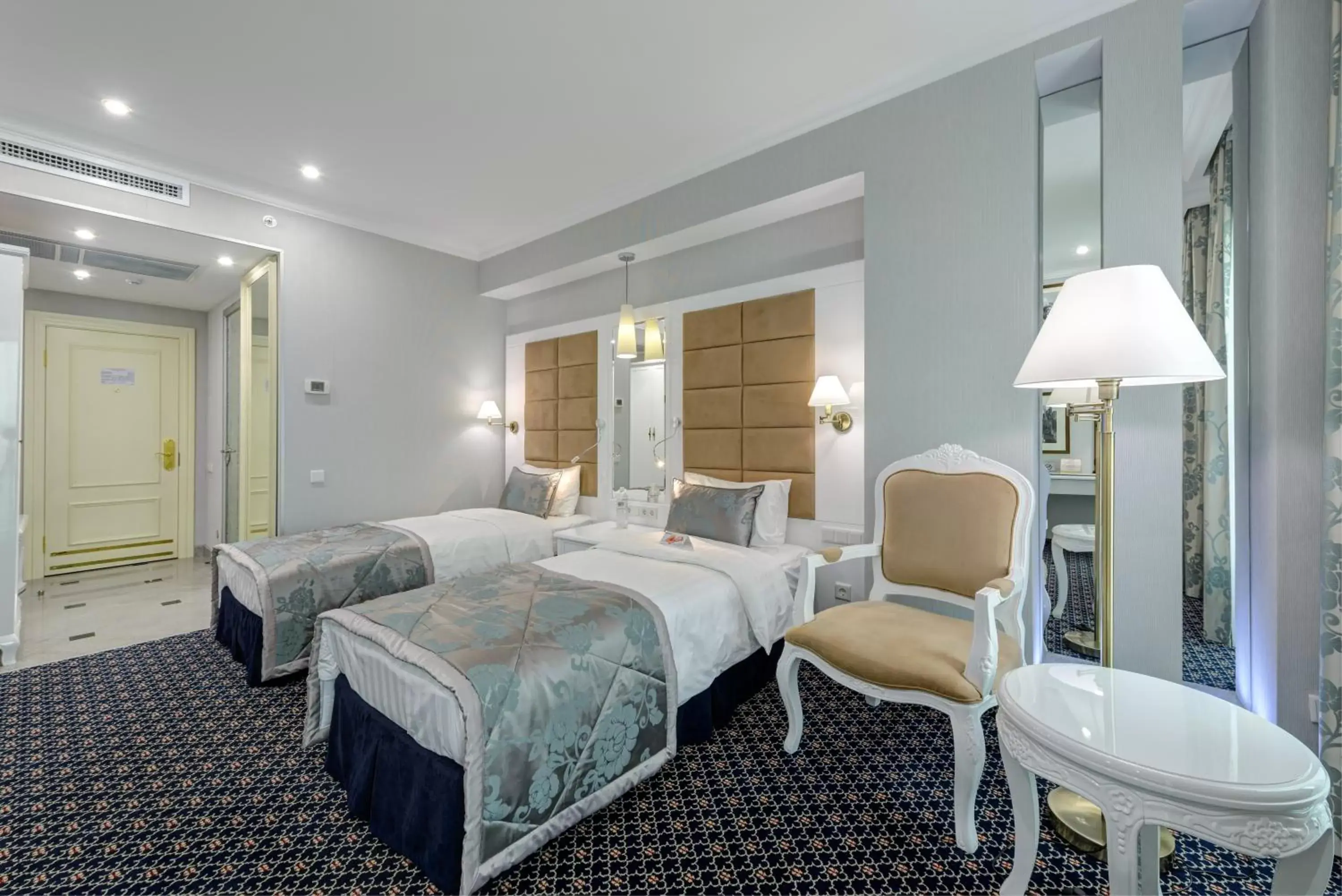Photo of the whole room, Room Photo in Kazzhol Hotel Astana