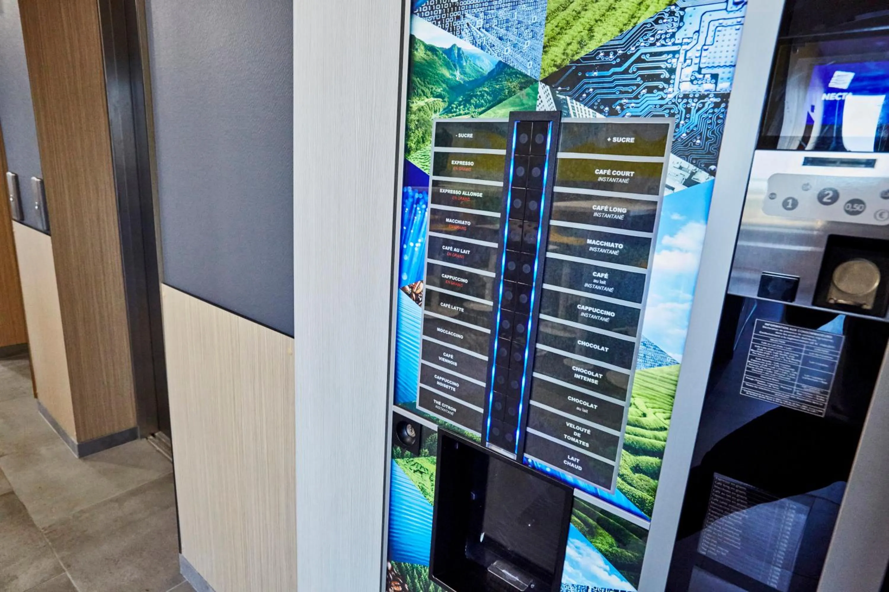 Lobby or reception in Kyriad ECO - Clermont Ferrand Estaing