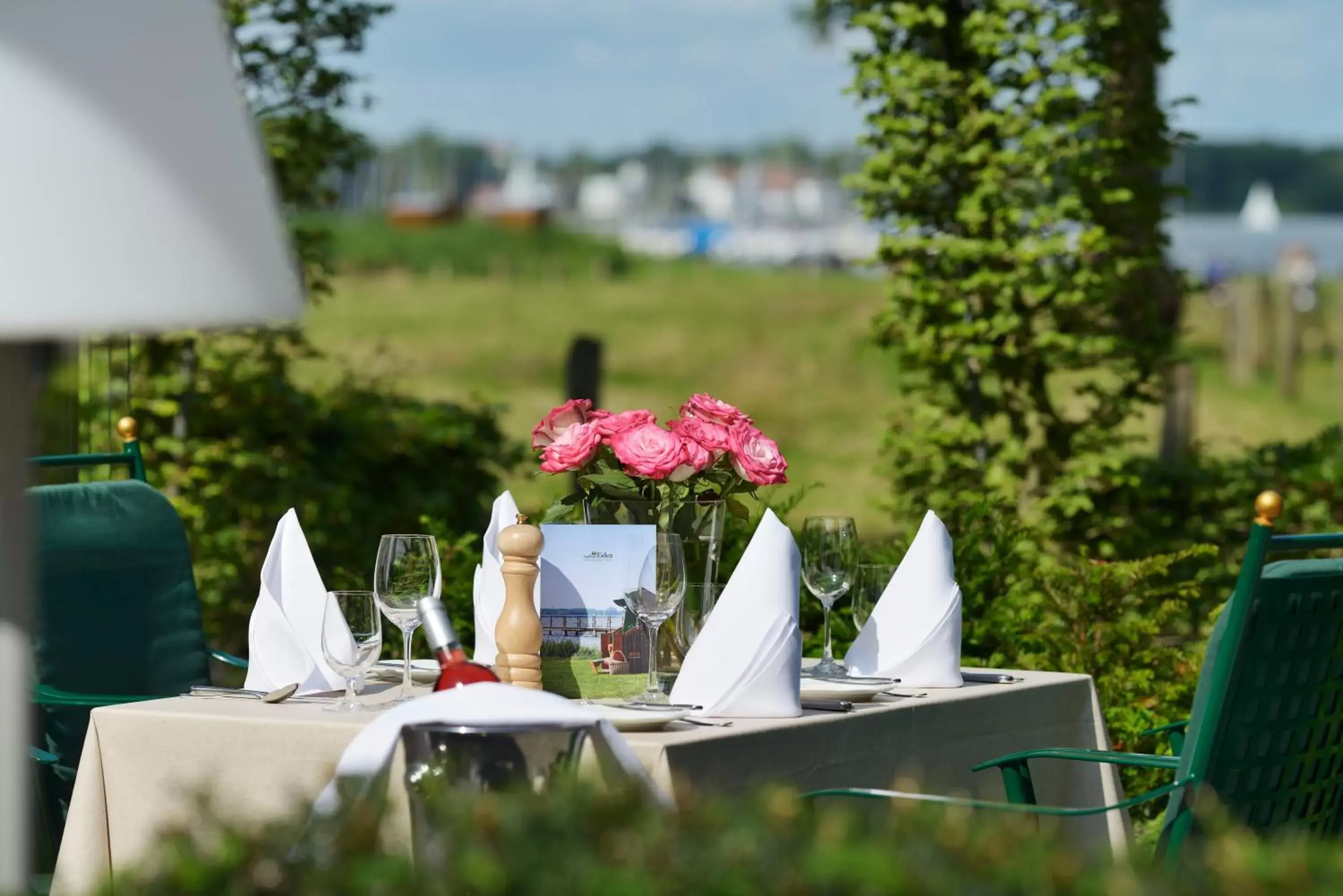 Garden, Restaurant/Places to Eat in Romantik Hotel Jagdhaus Eiden am See