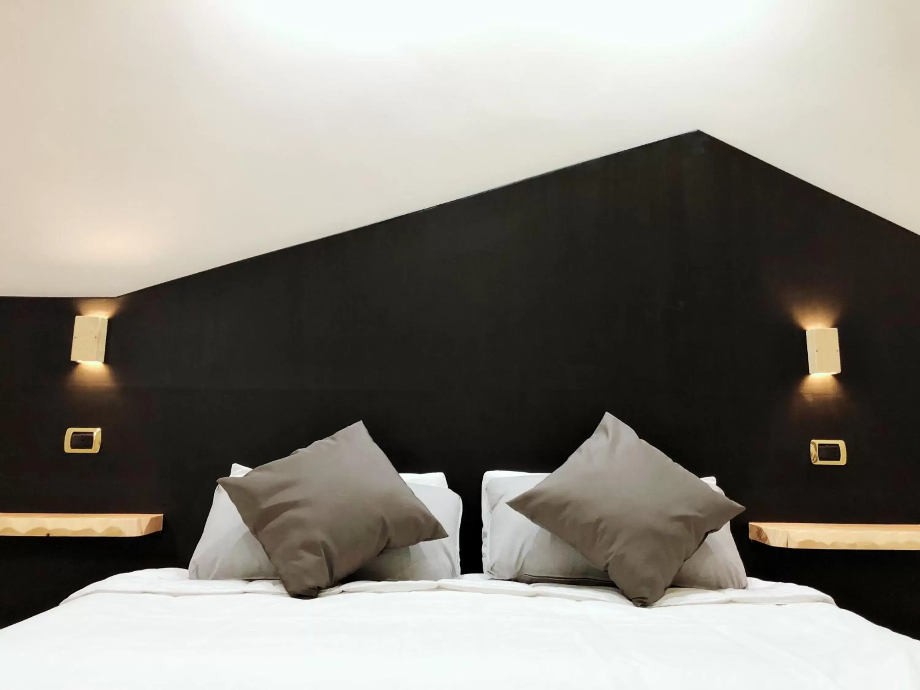 Bed in Hotel Paris