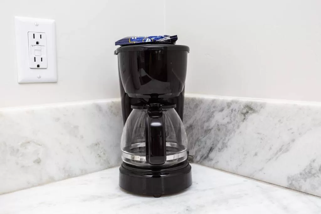 One Bedroom Apartment with Luxurious Furnitures