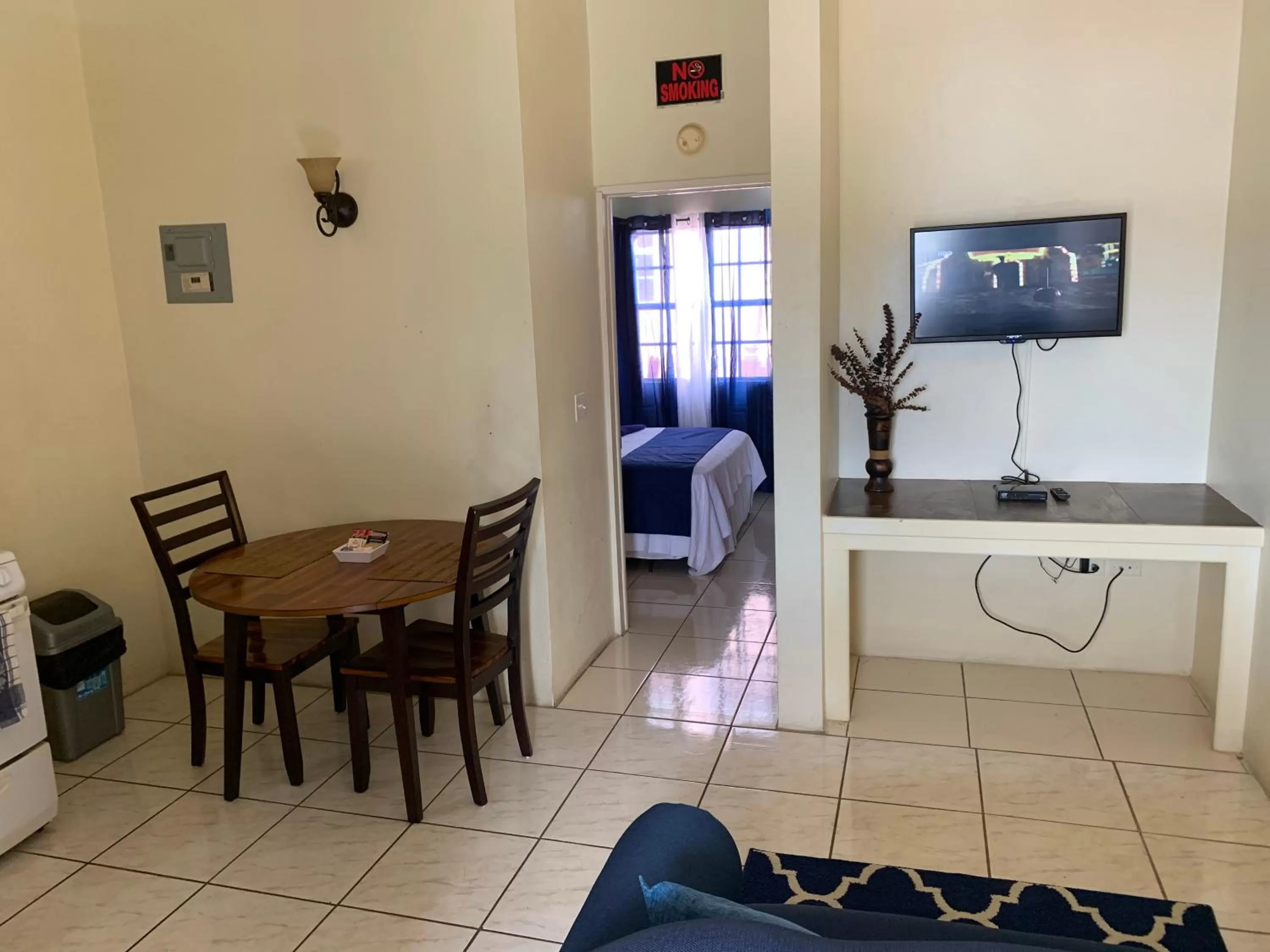 Connie's Comfort Suites