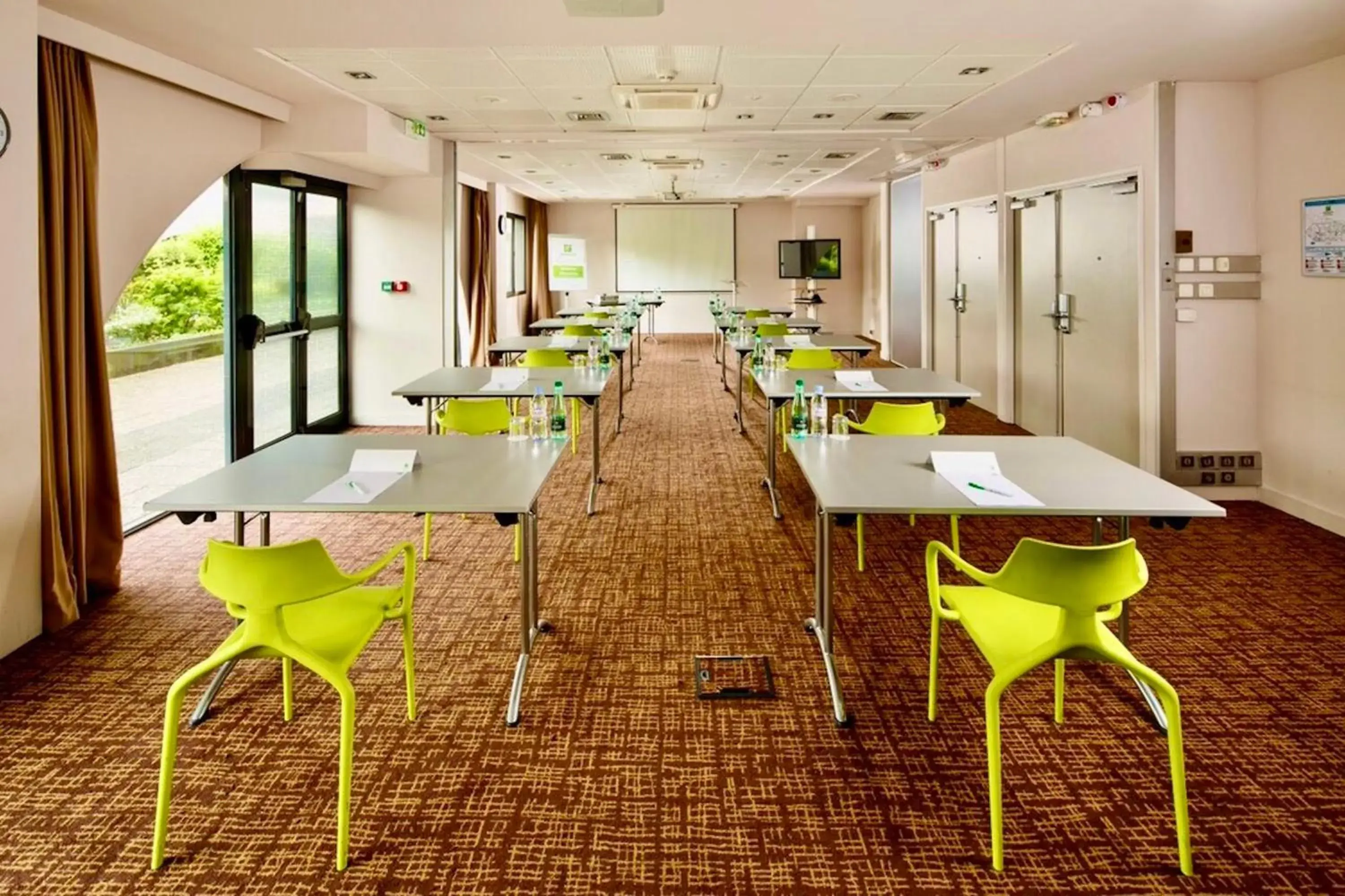 Meeting/conference room in Holiday Inn Lyon Vaise, an IHG Hotel