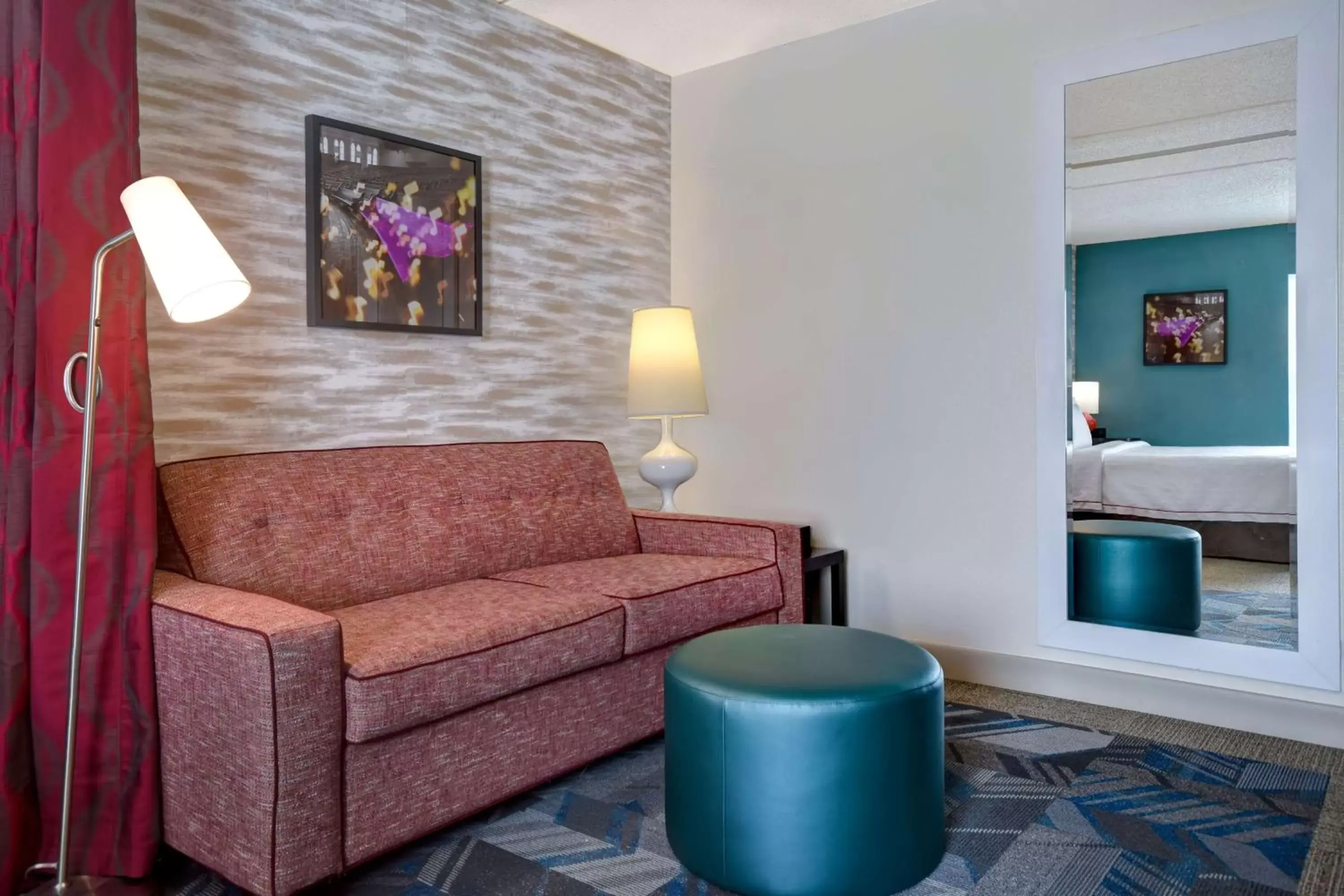 Living room, Seating Area in Home2 Suites by Hilton Nashville Vanderbilt, TN