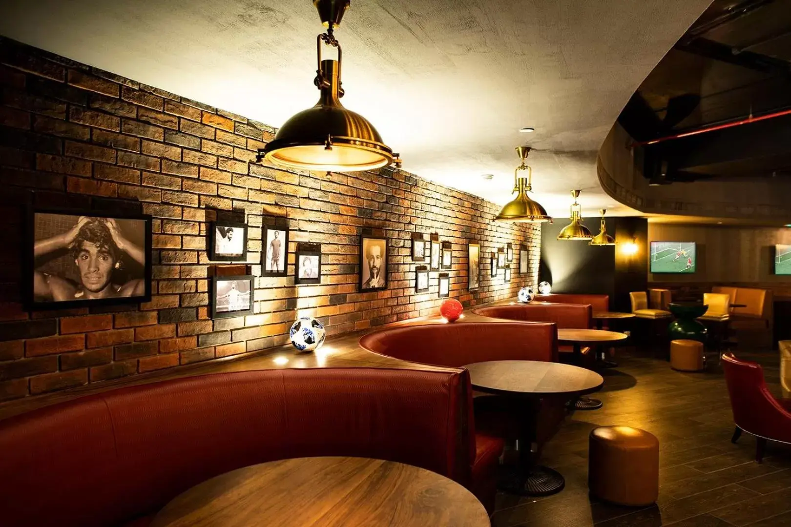 Restaurant/places to eat, Lounge/Bar in Fairmont Ajman