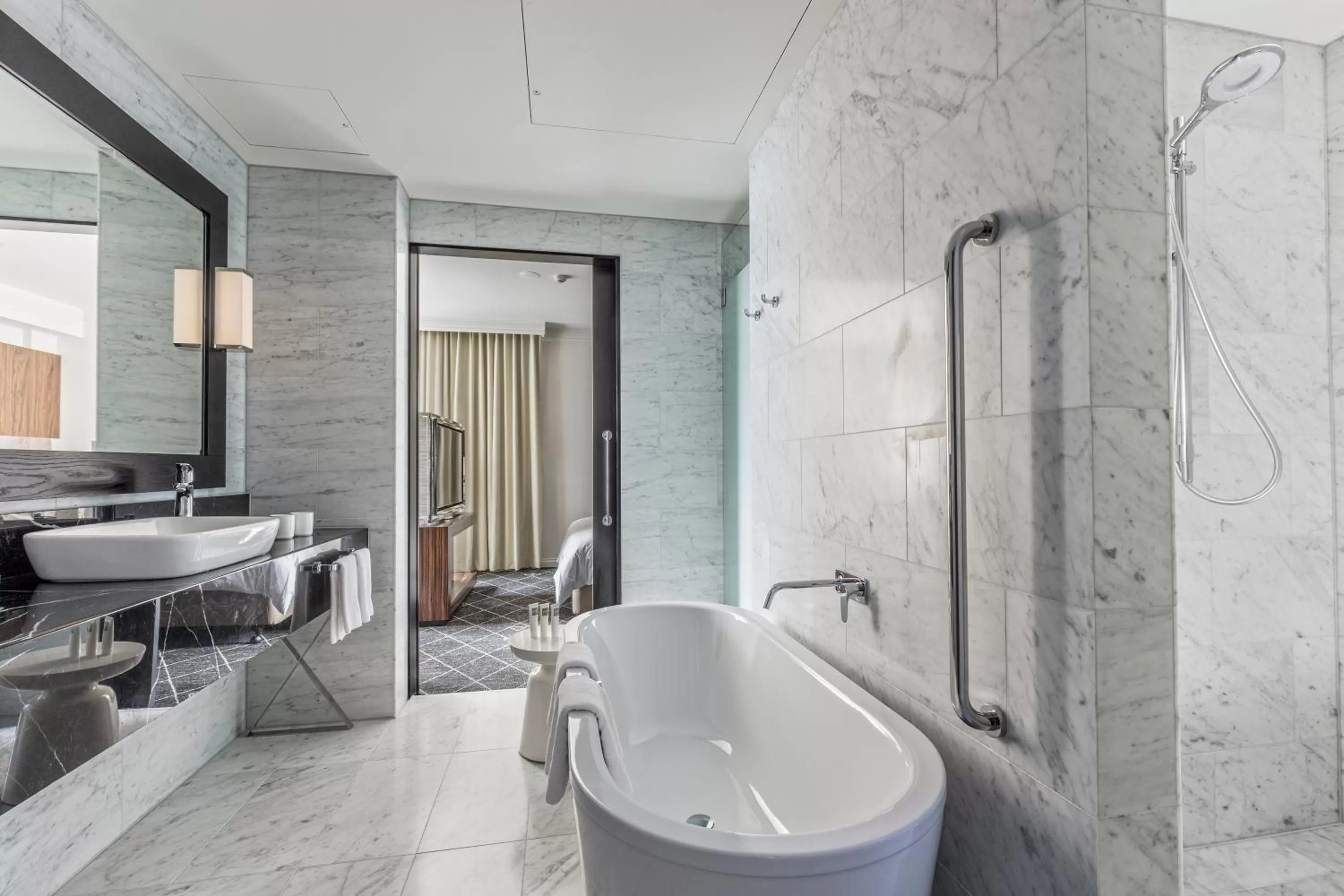 Bathroom in Swissotel Sydney