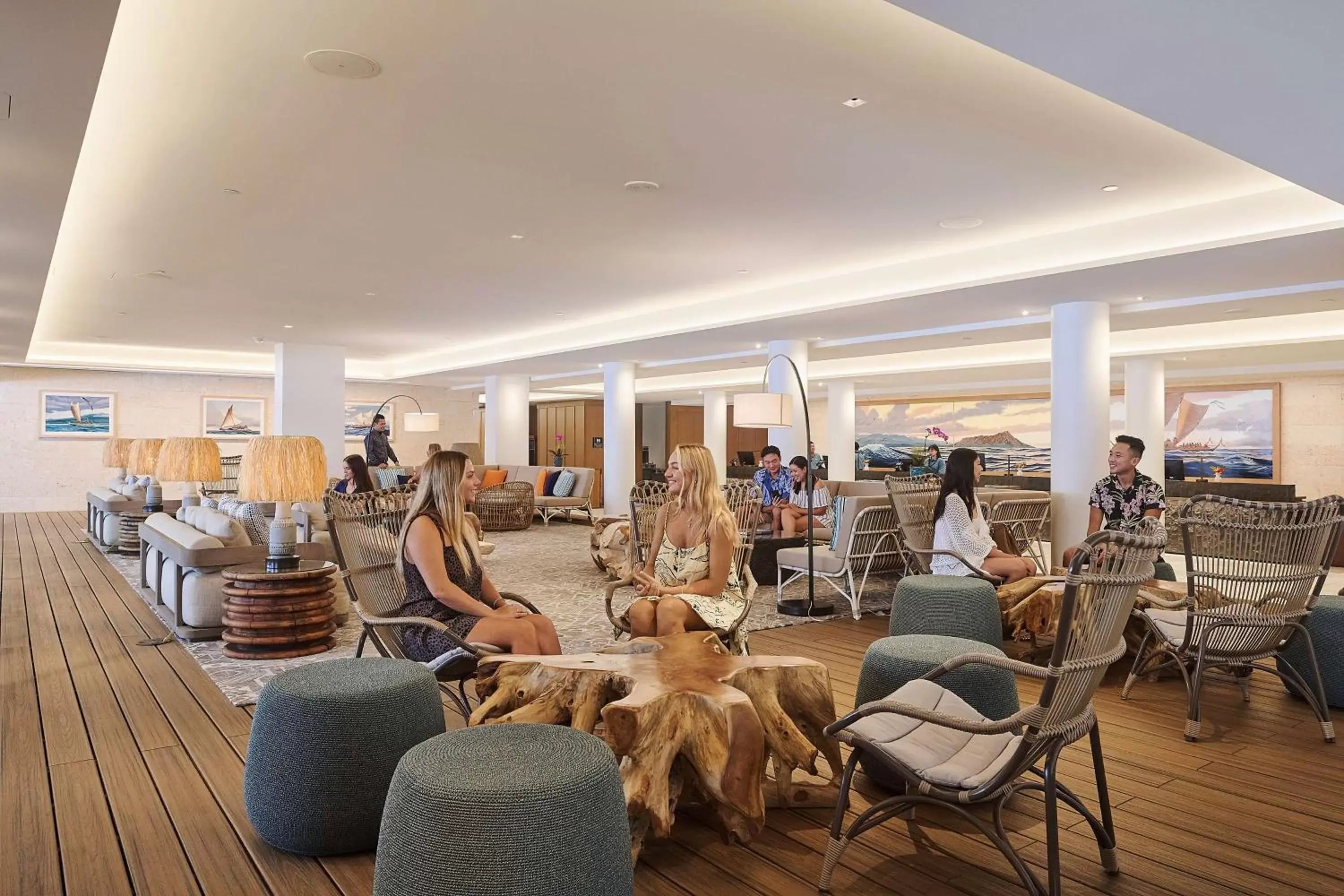 Lobby or reception, Restaurant/Places to Eat in OUTRIGGER Reef Waikiki Beach Resort