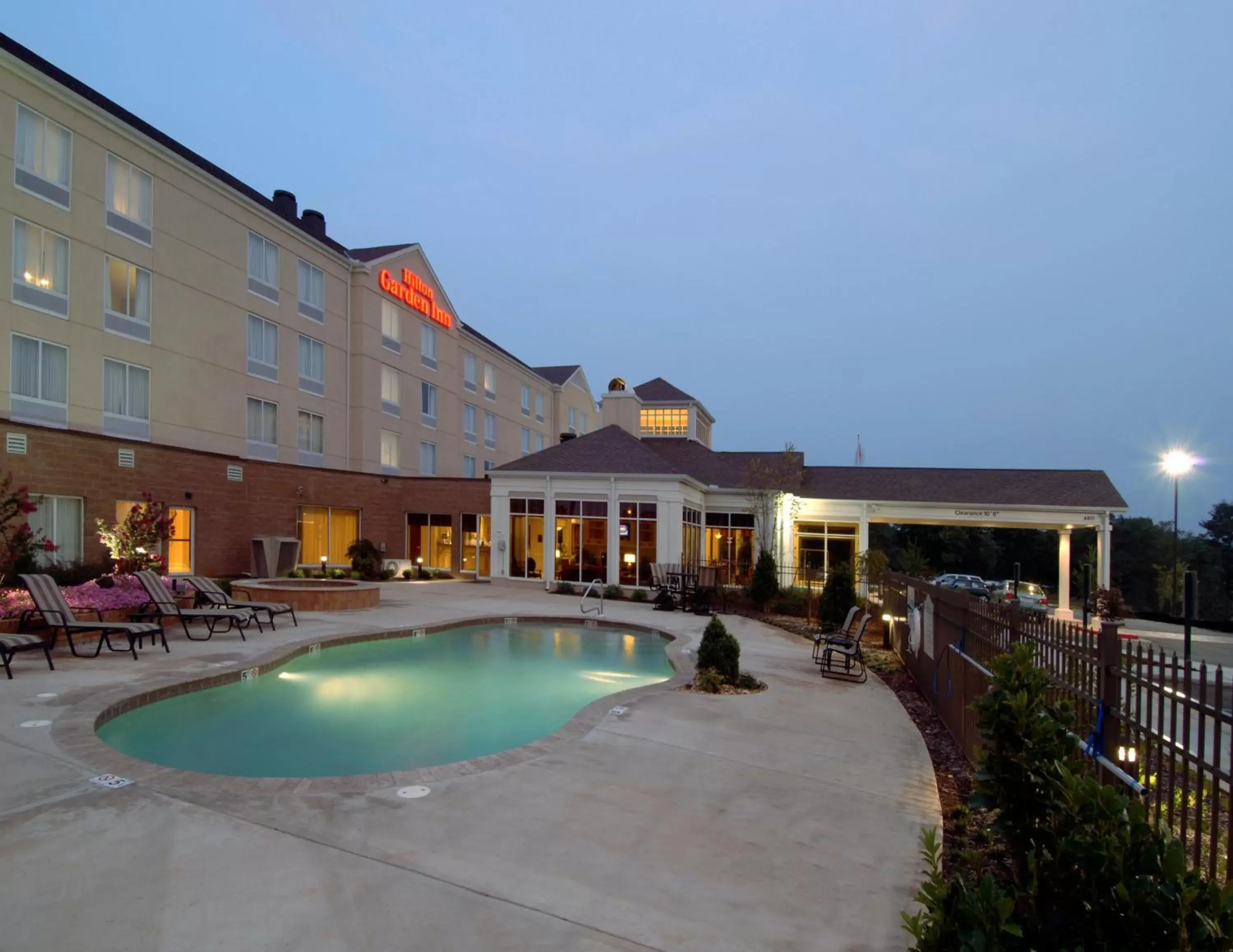 Patio, Property Building in Hilton Garden Inn Huntsville/Space Center