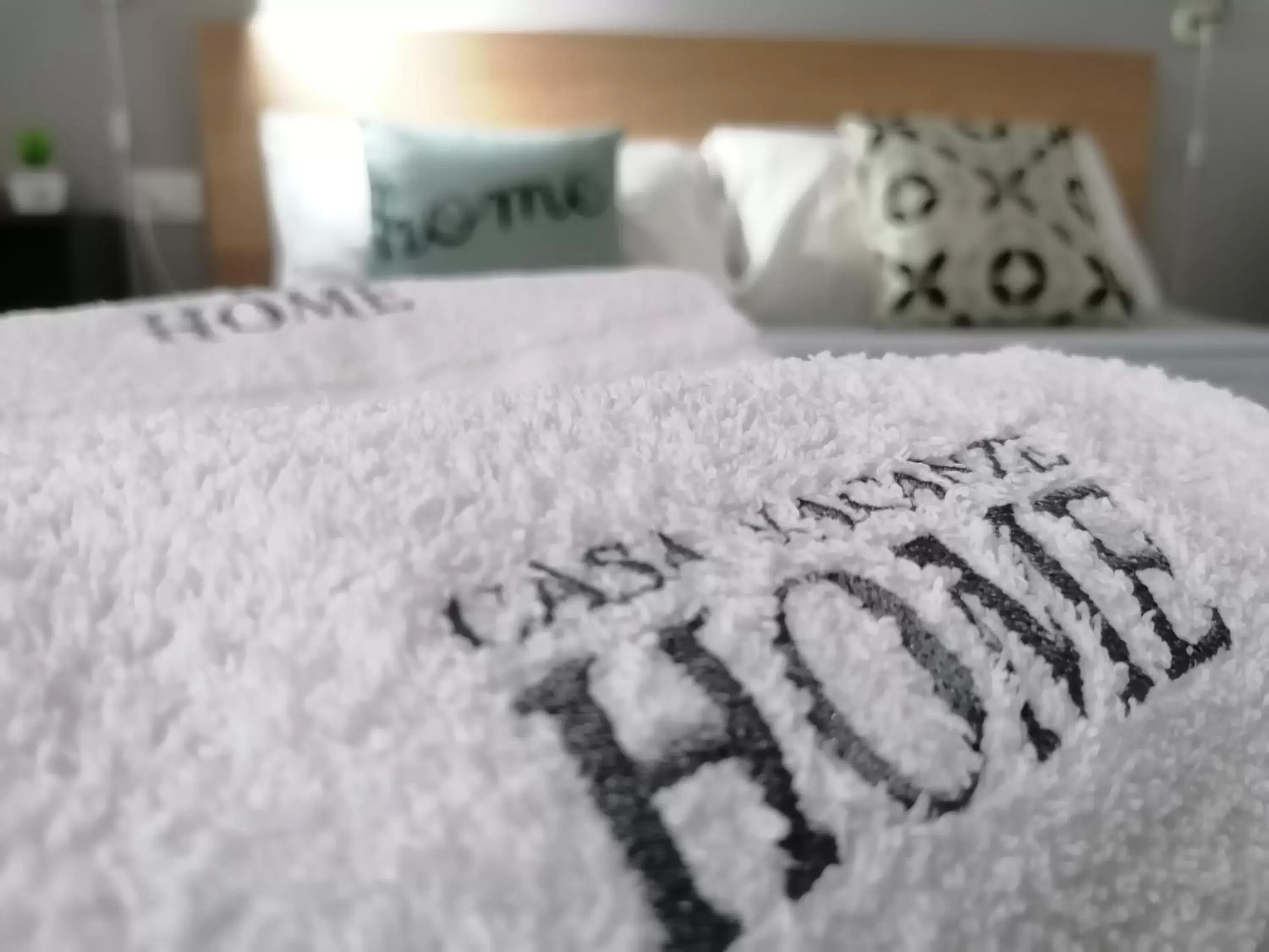 towels, Bed in Vacanze HOME