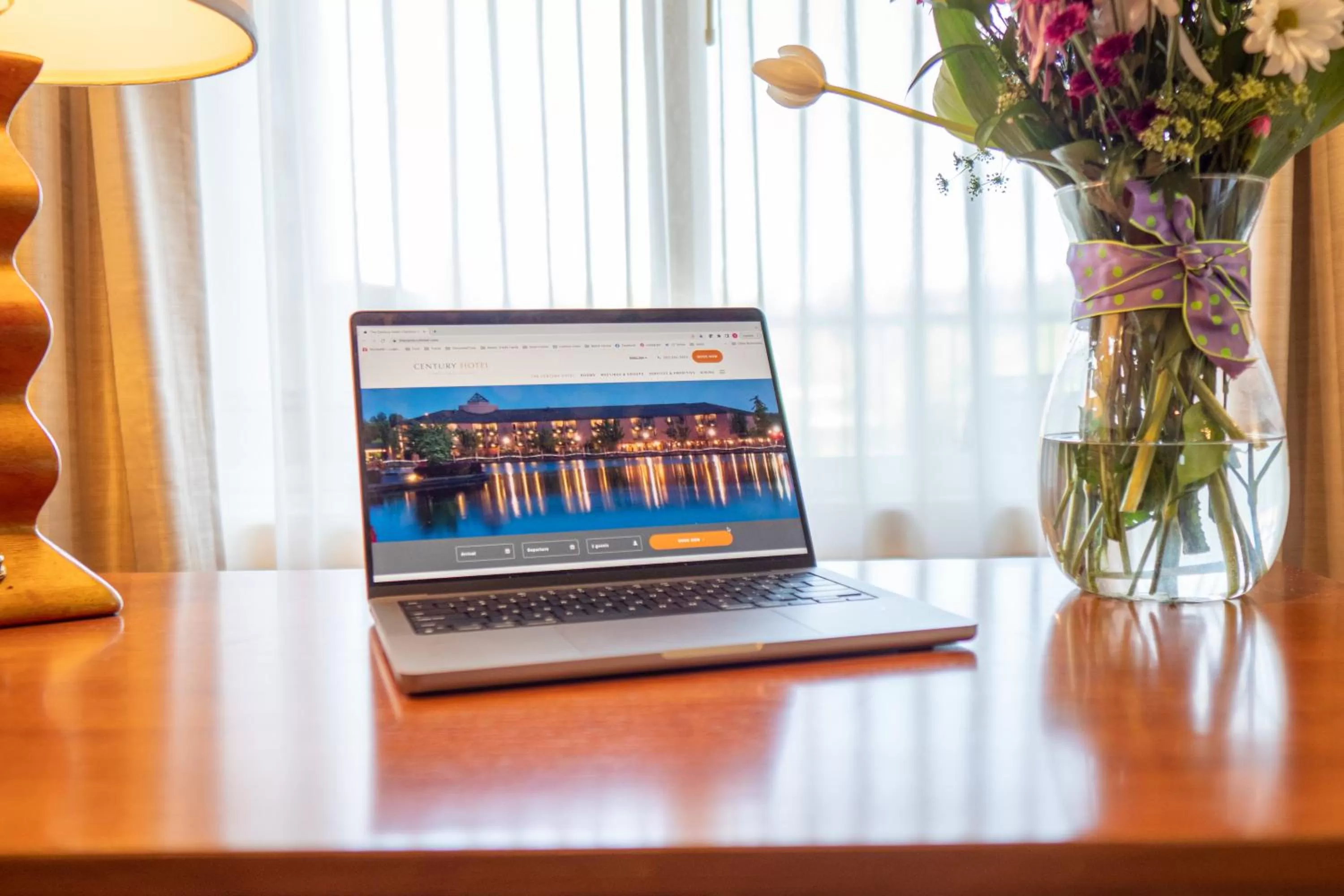 TV/Entertainment Center in Century Hotel