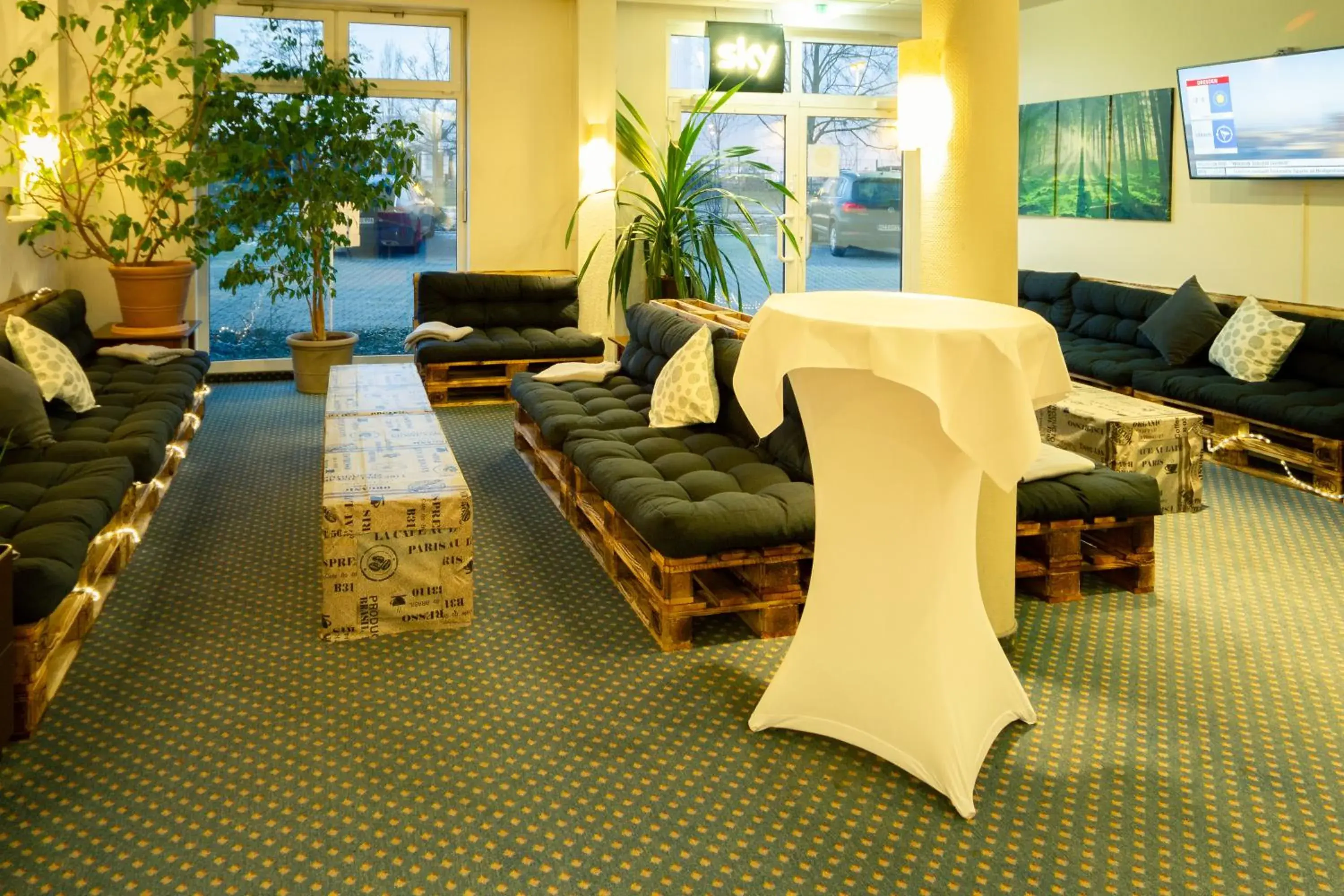 Lounge or bar, Lobby/Reception in Quick Hotel Dresden West