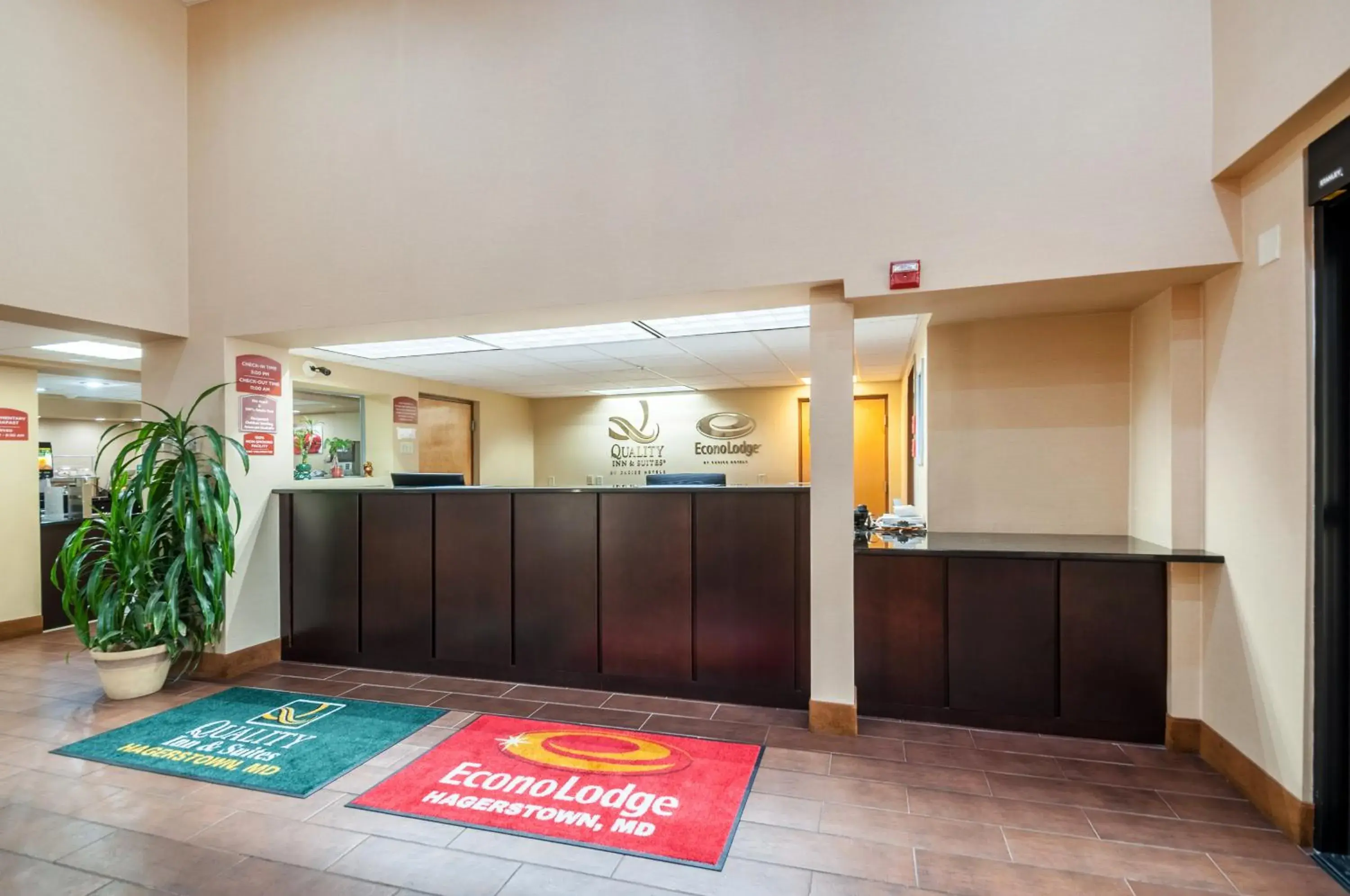 Lobby or reception, Lobby/Reception in Econo Lodge Hagerstown