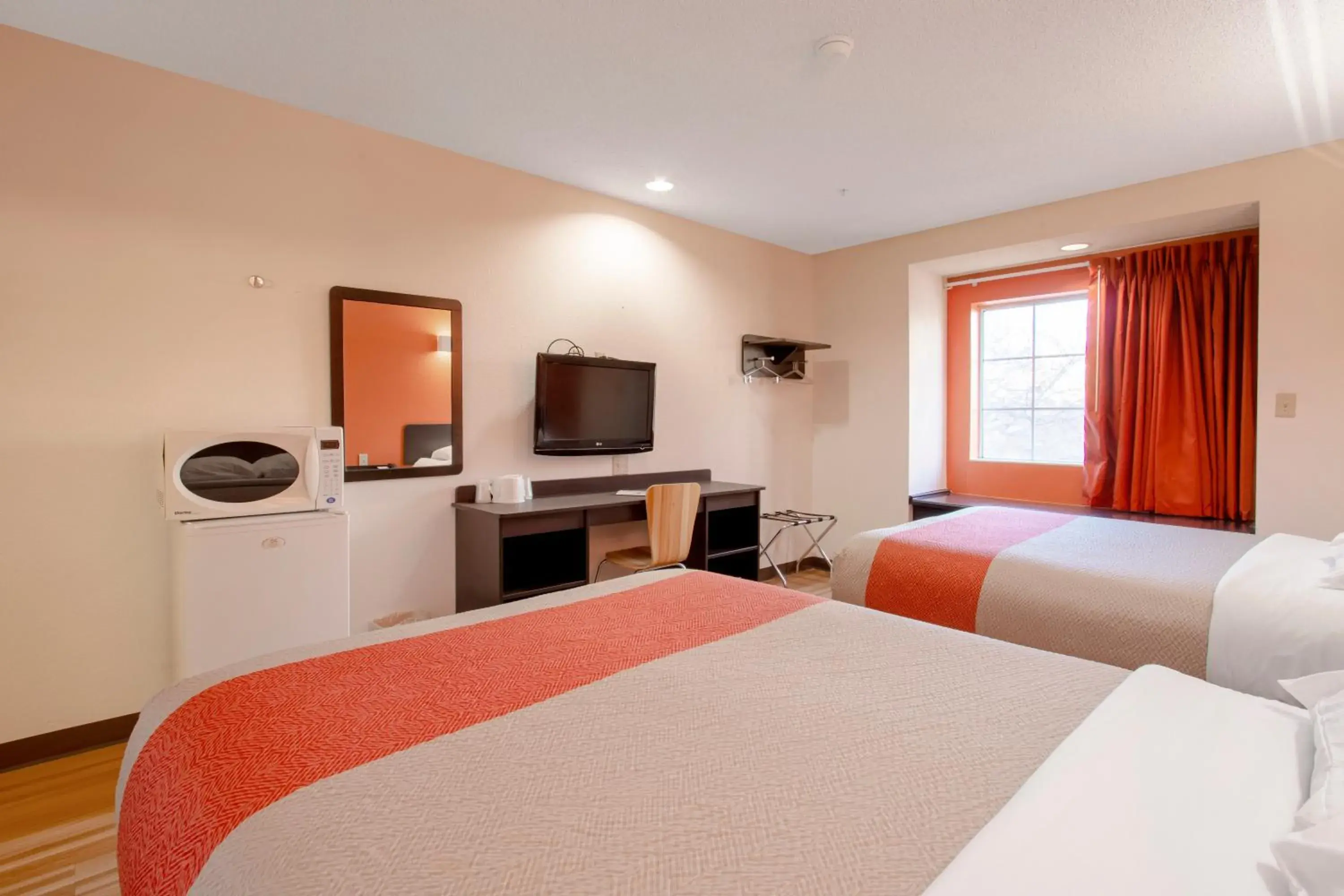 Bedroom, Bed in Motel 6-El Paso, TX - Southeast