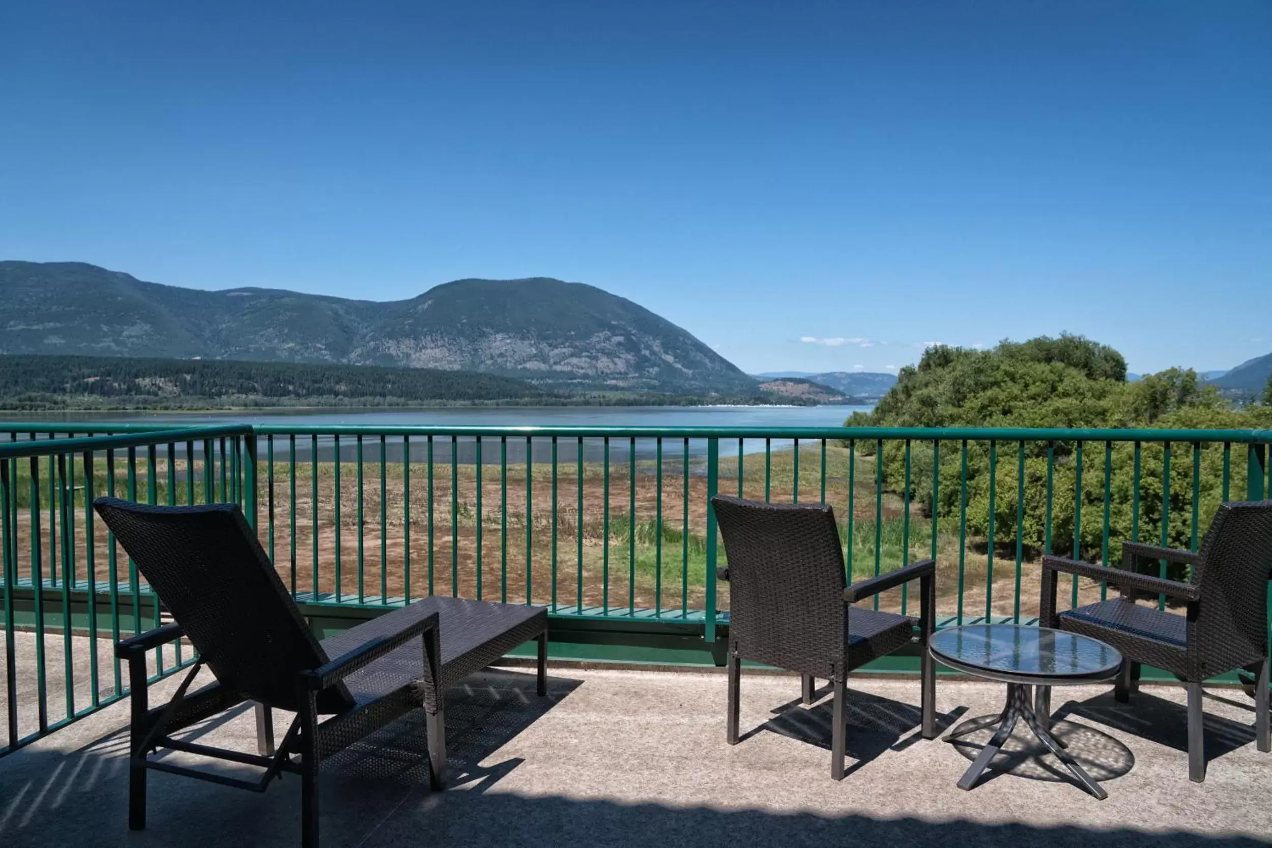 Lake view in Prestige Harbourfront Resort, WorldHotels Luxury
