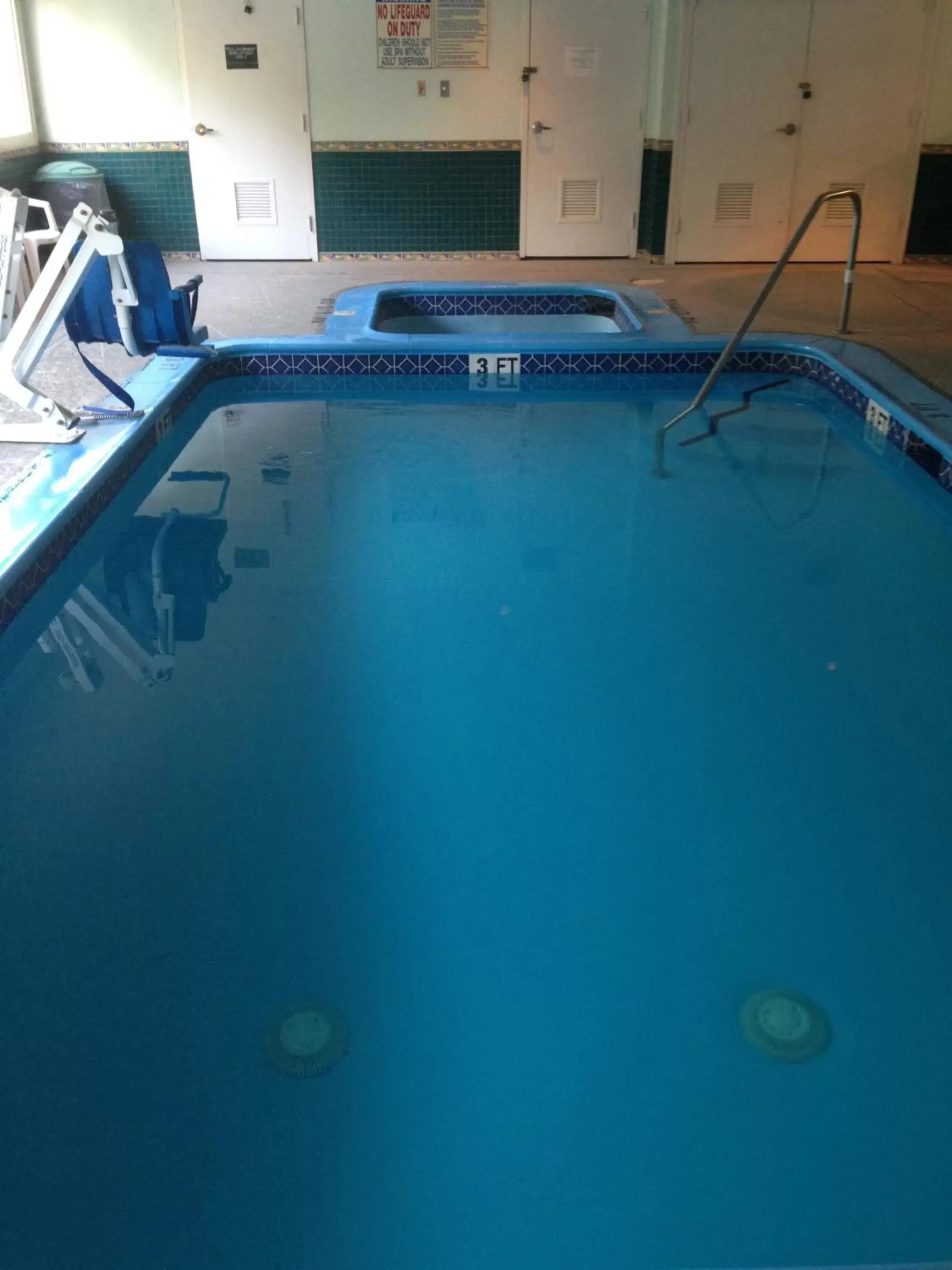 Swimming Pool in Americas Best Value Inn Somerville Texas