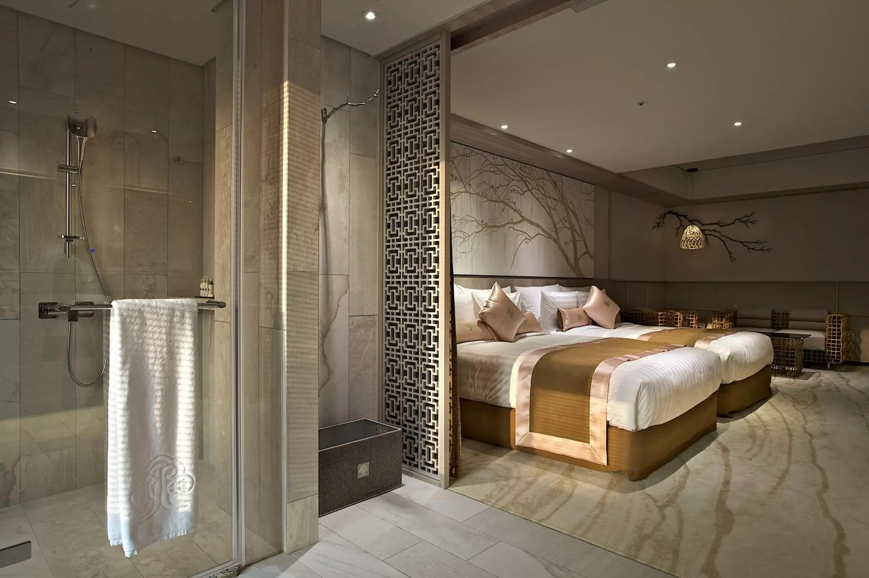 Bathroom, Bed in arTree hotel