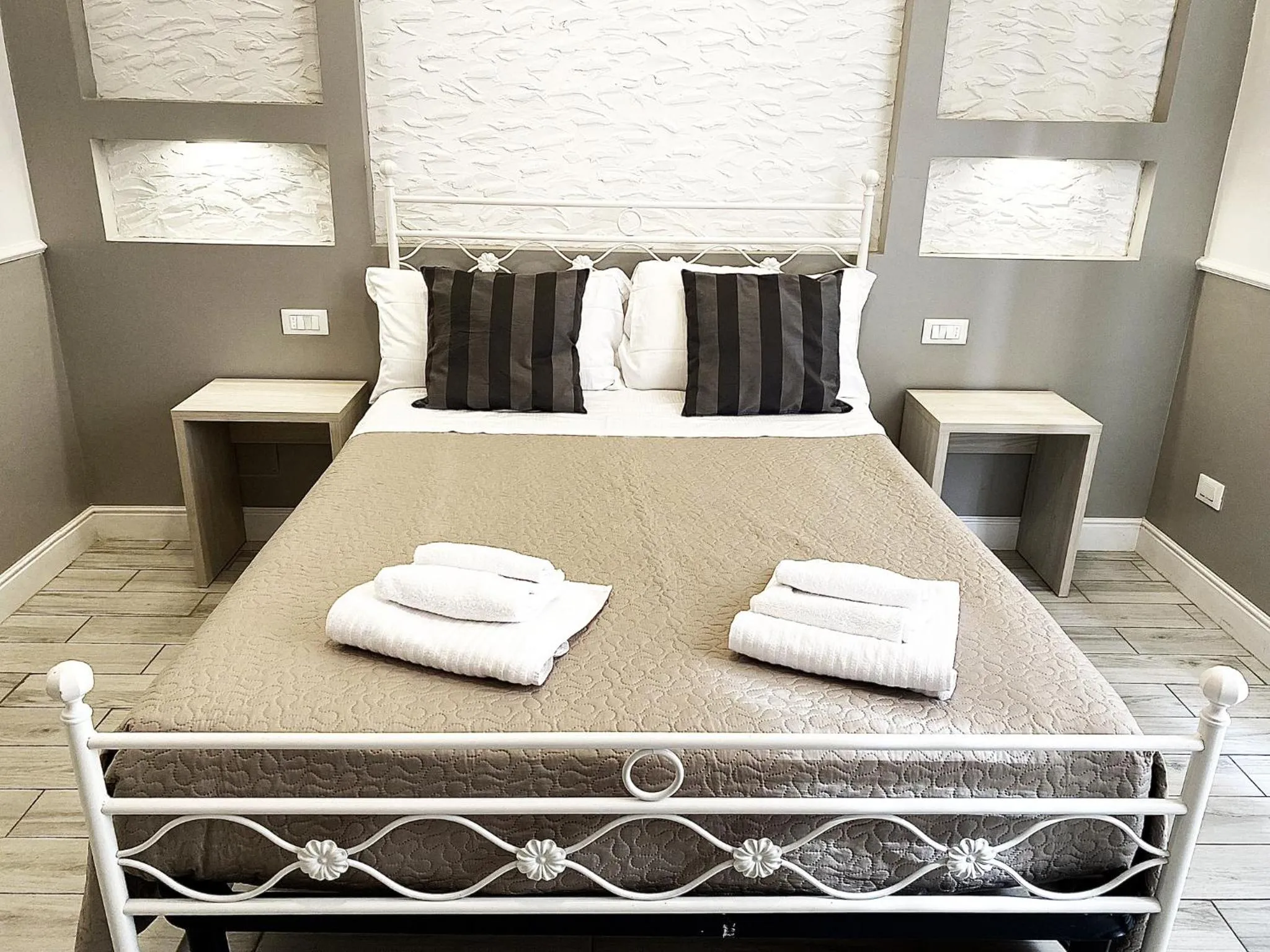 Bedroom, Bed in Hostel Legends