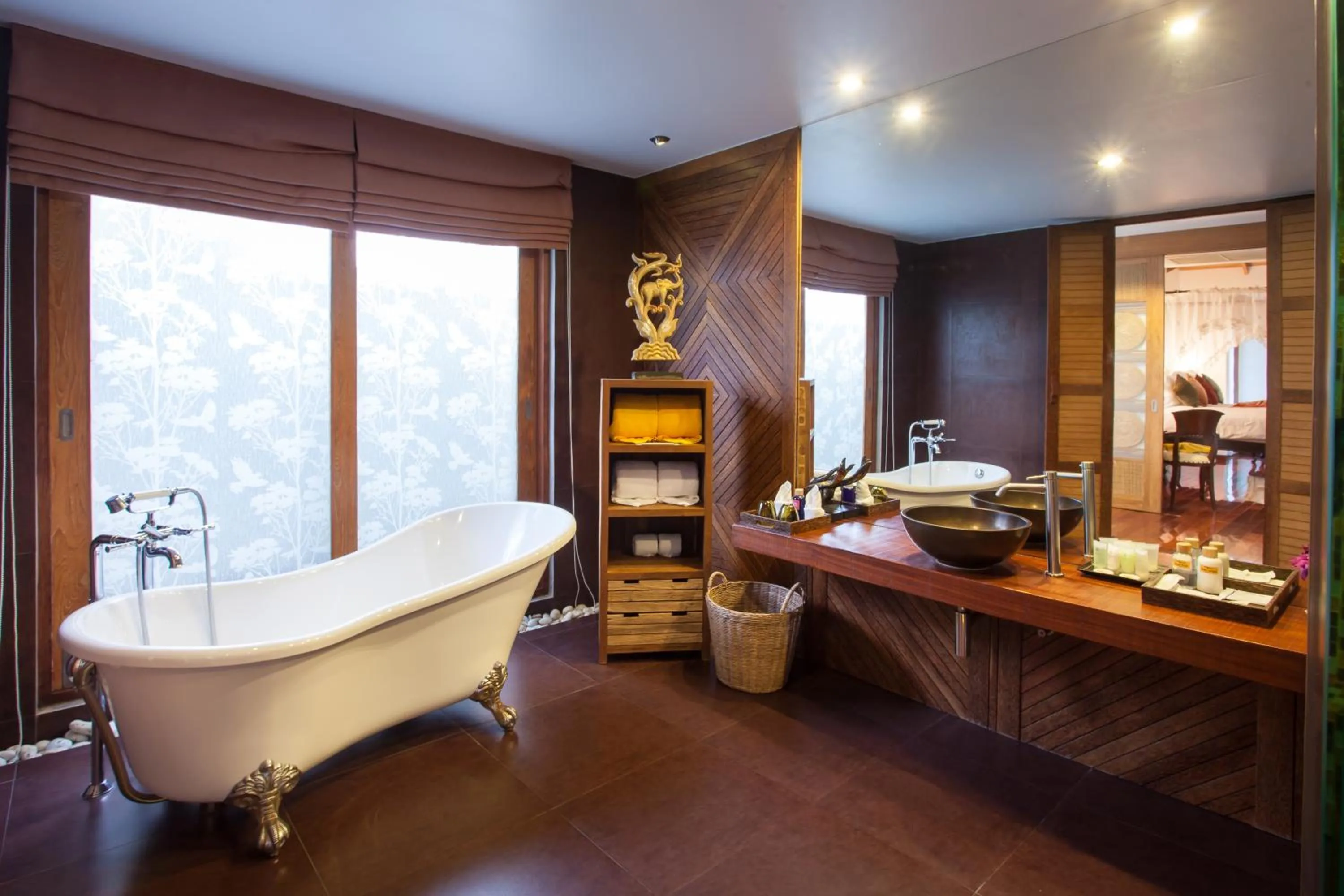 Shower in Tango Luxe Beach Villa, Koh Samui