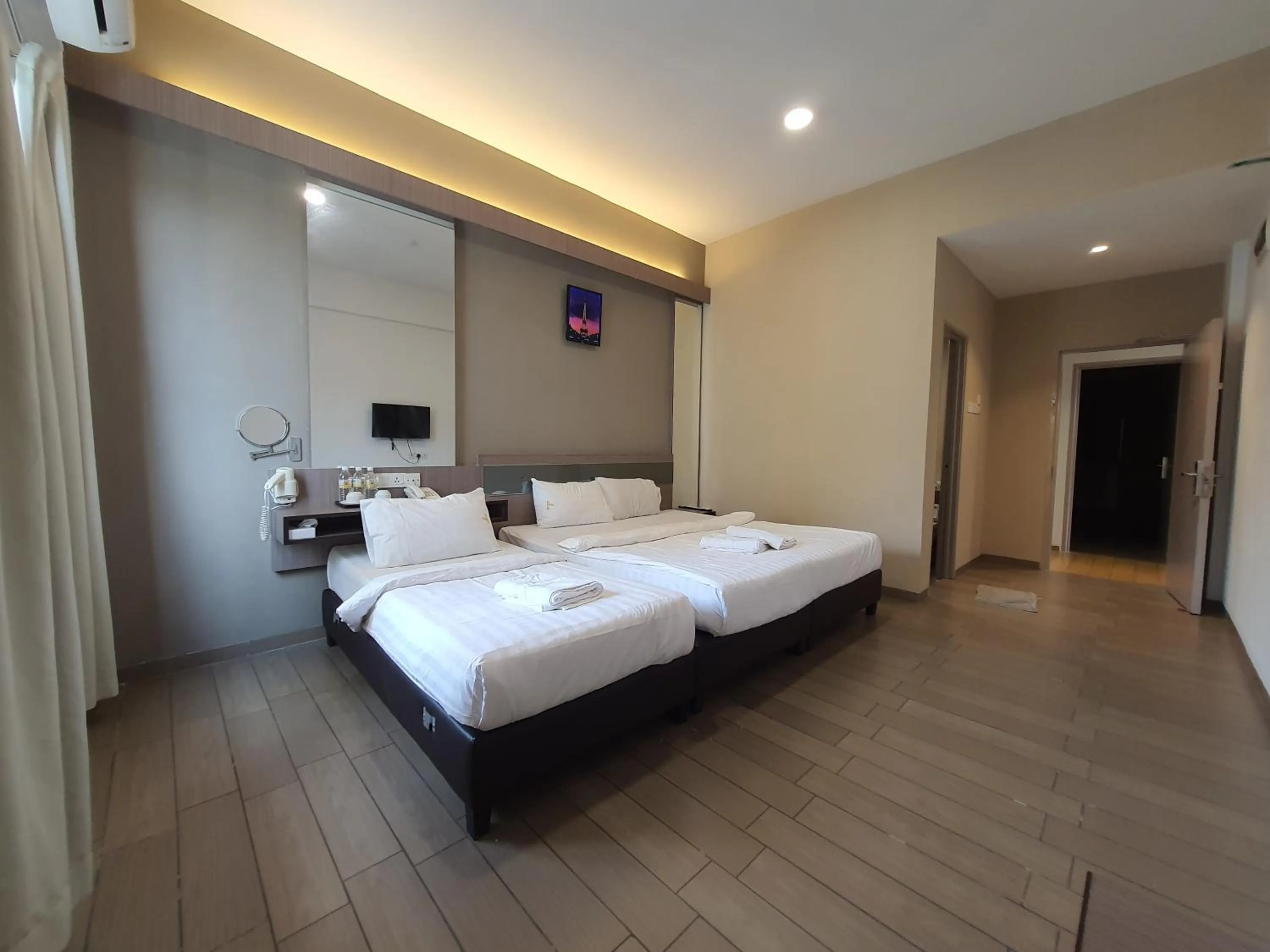 Bed in Hotel Golden View Nilai