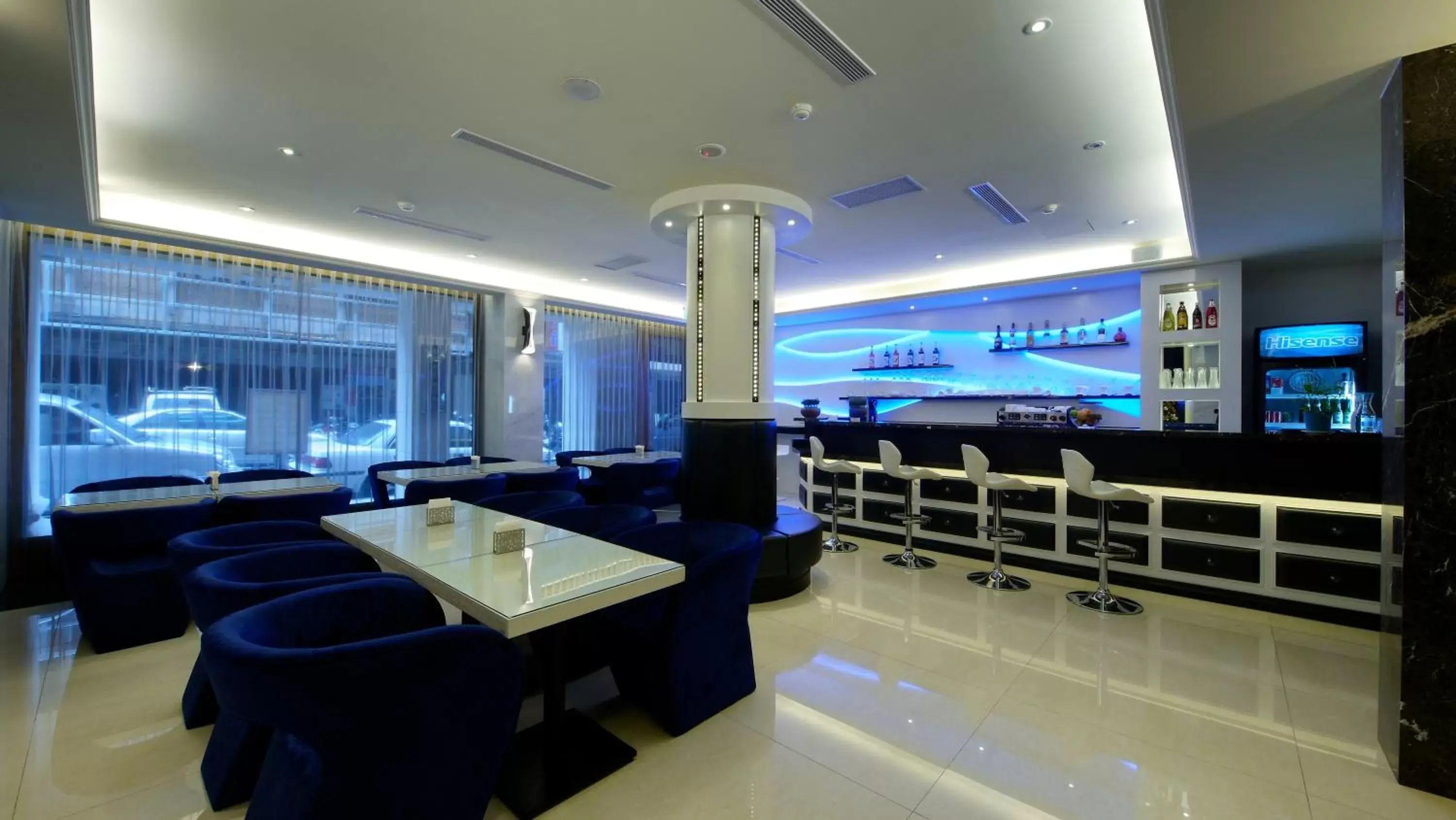 Lounge or bar in Harmonious Hotel Lounge or bar in Harmonious Hotel