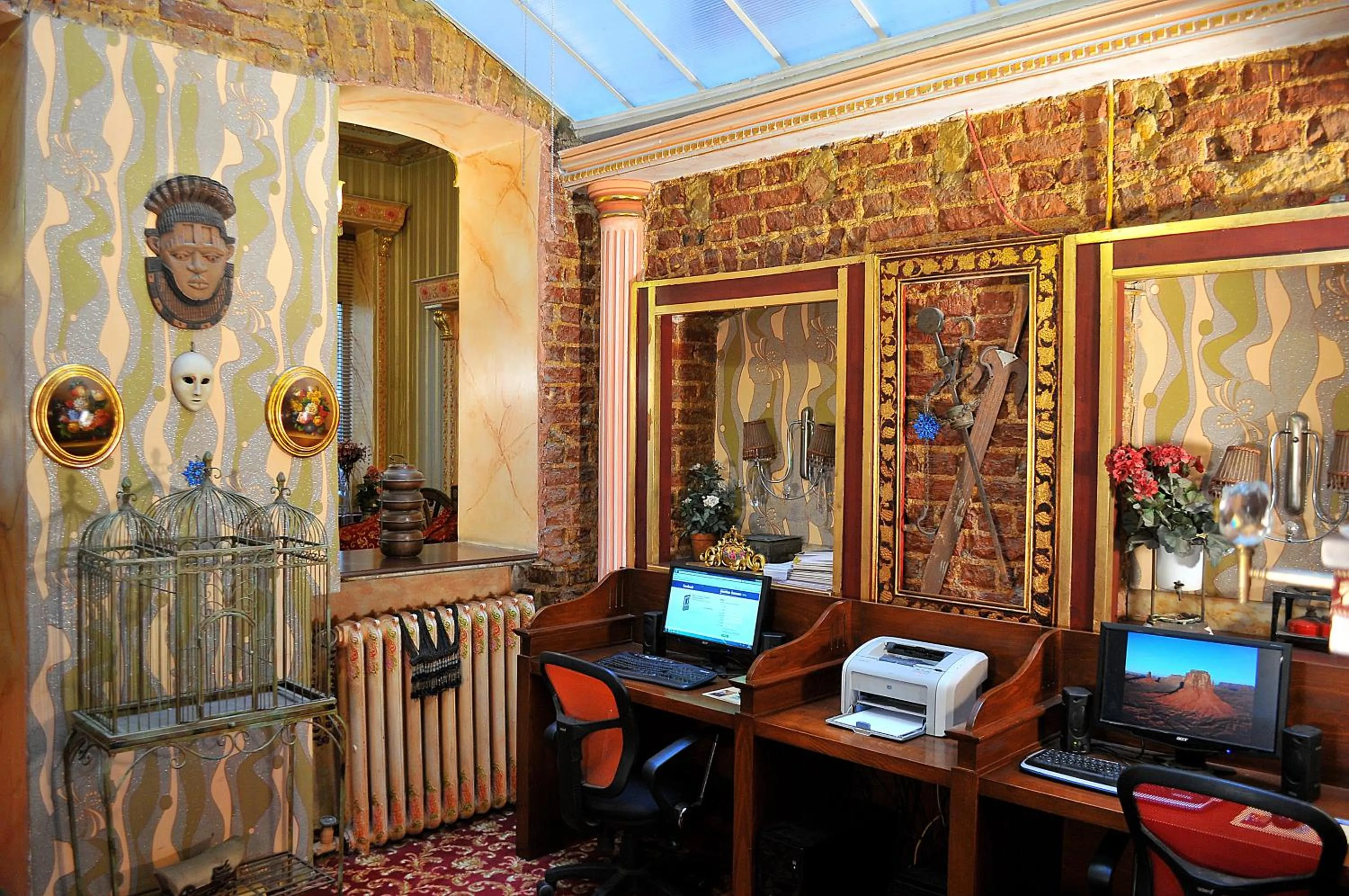 Business facilities in Grand Hotel de Londres